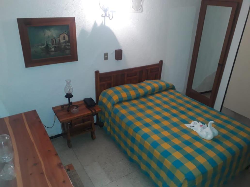 Double Room - Photo 5