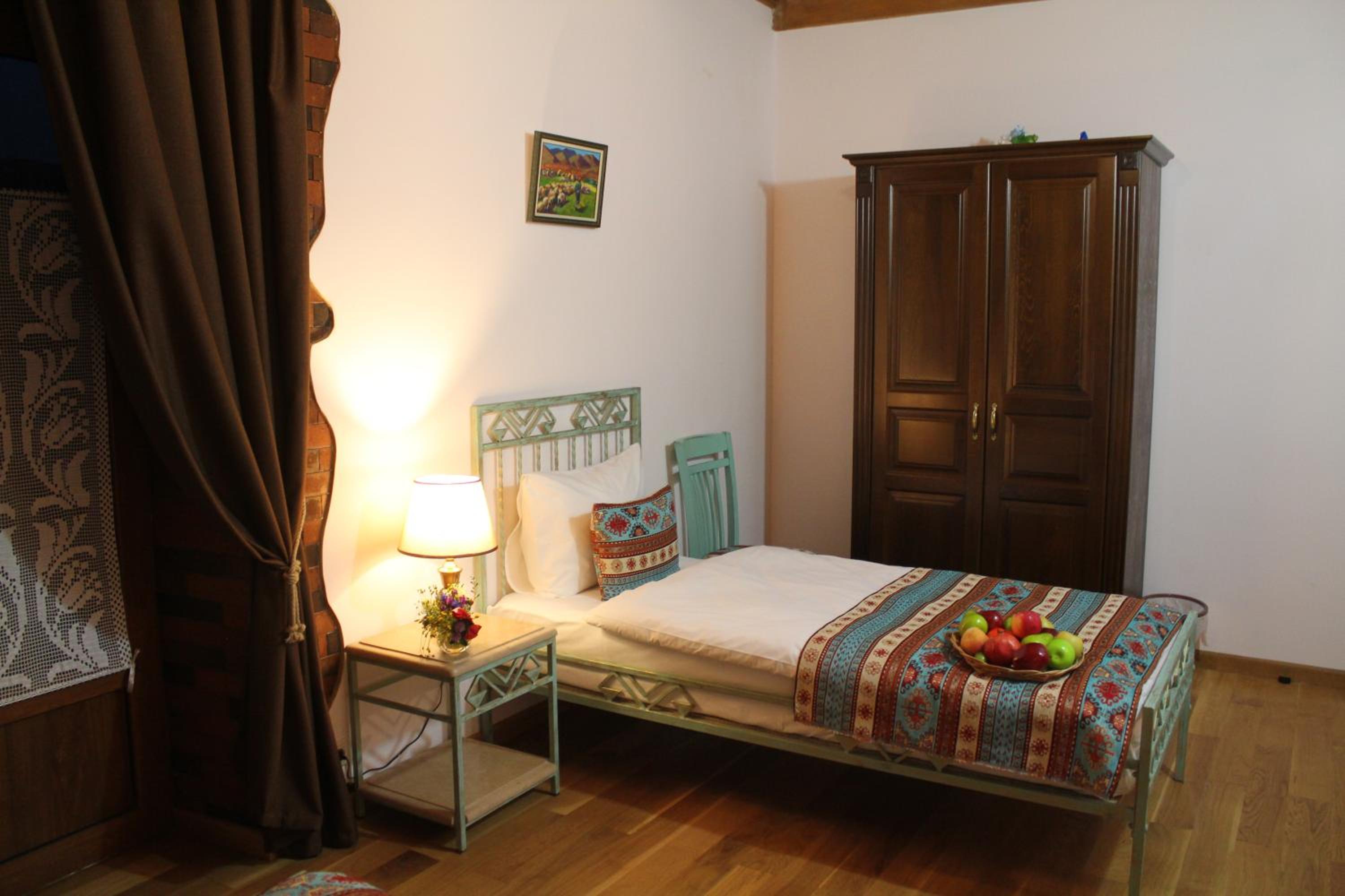 Double or Twin Room with Balcony photo 3