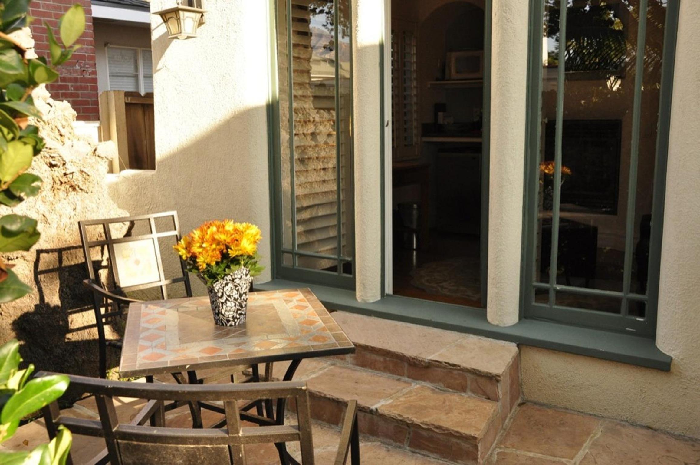 San Clemente Casita - Photo 10