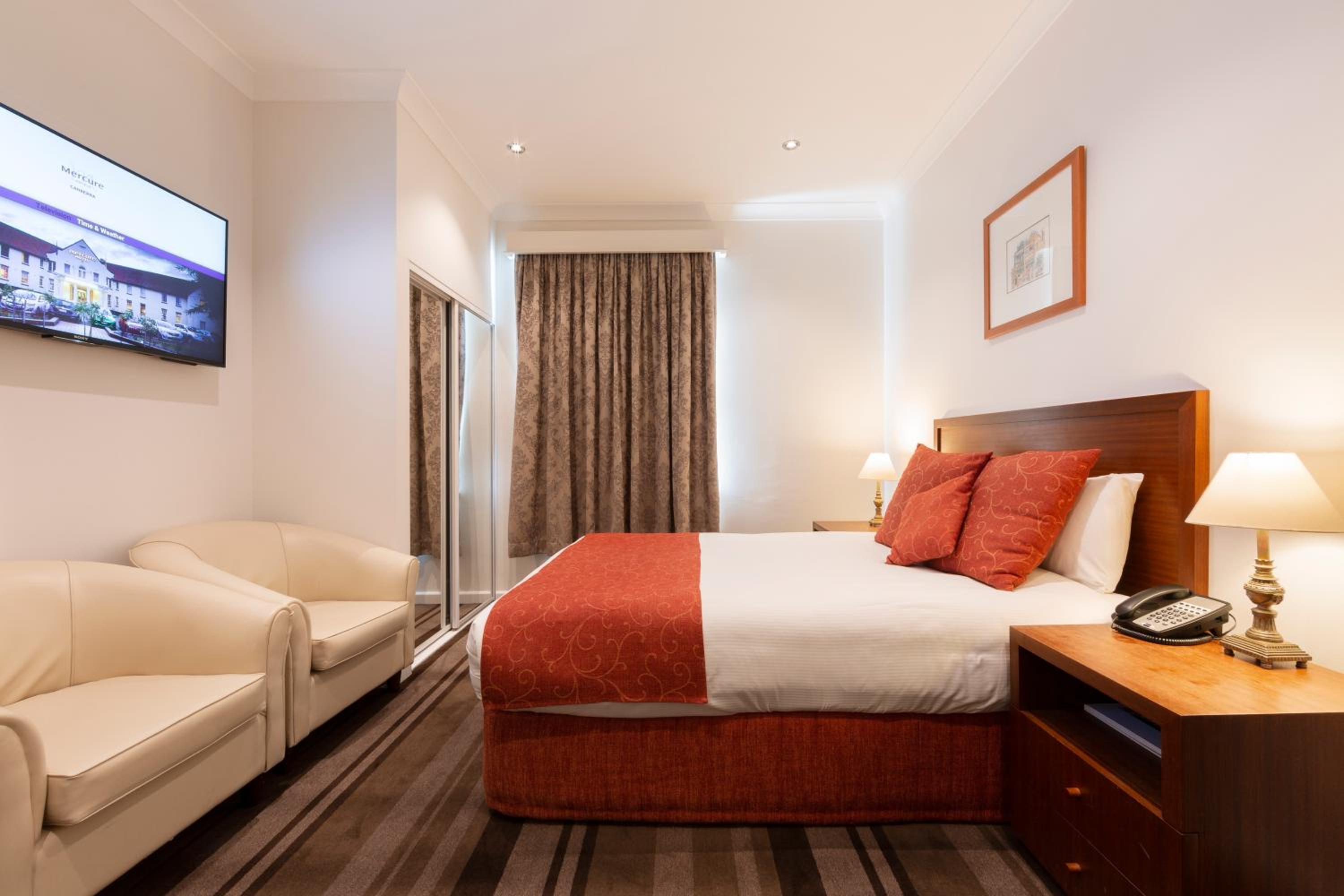 Standard Queen Room - Photo 5