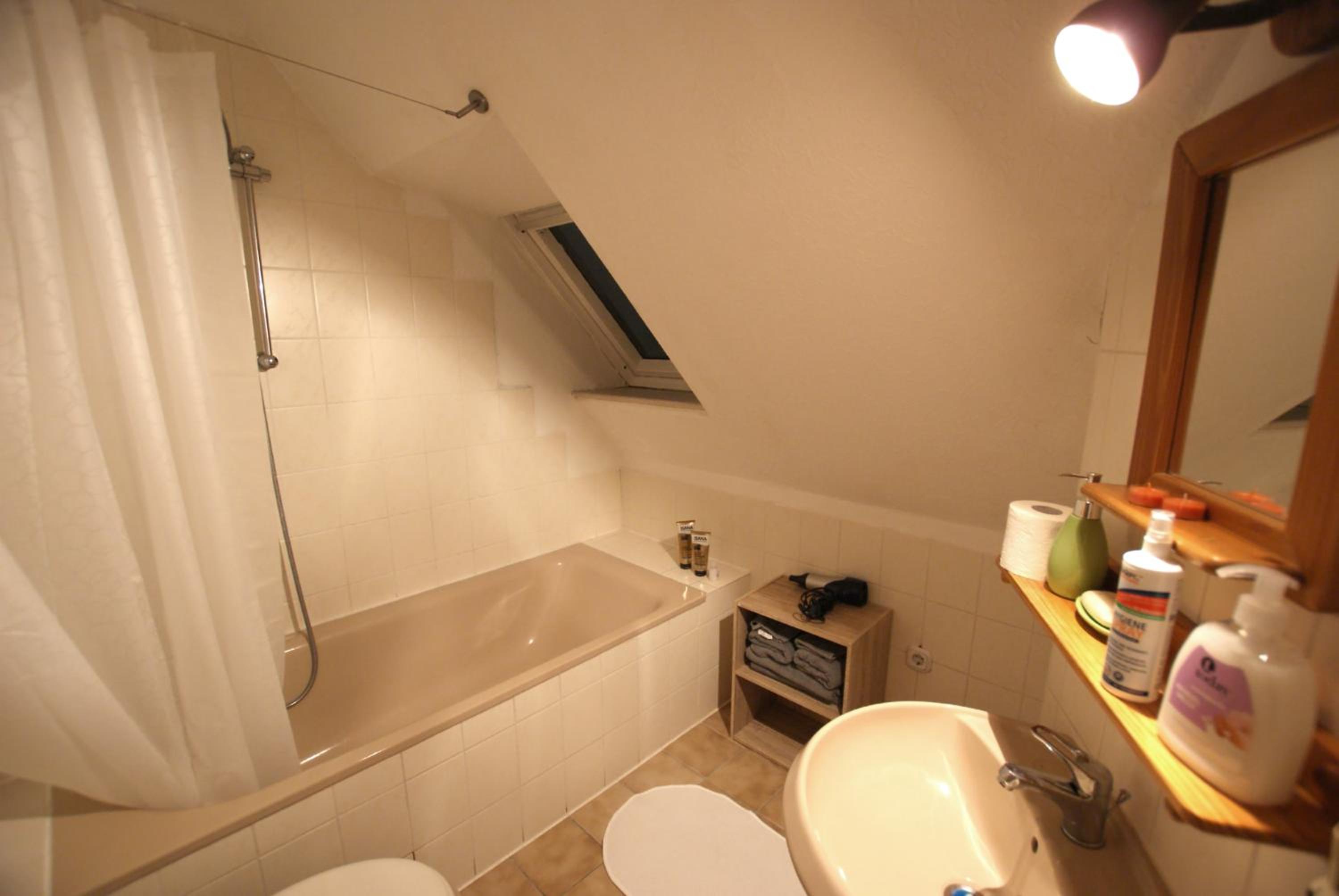 Apartment photo 2
