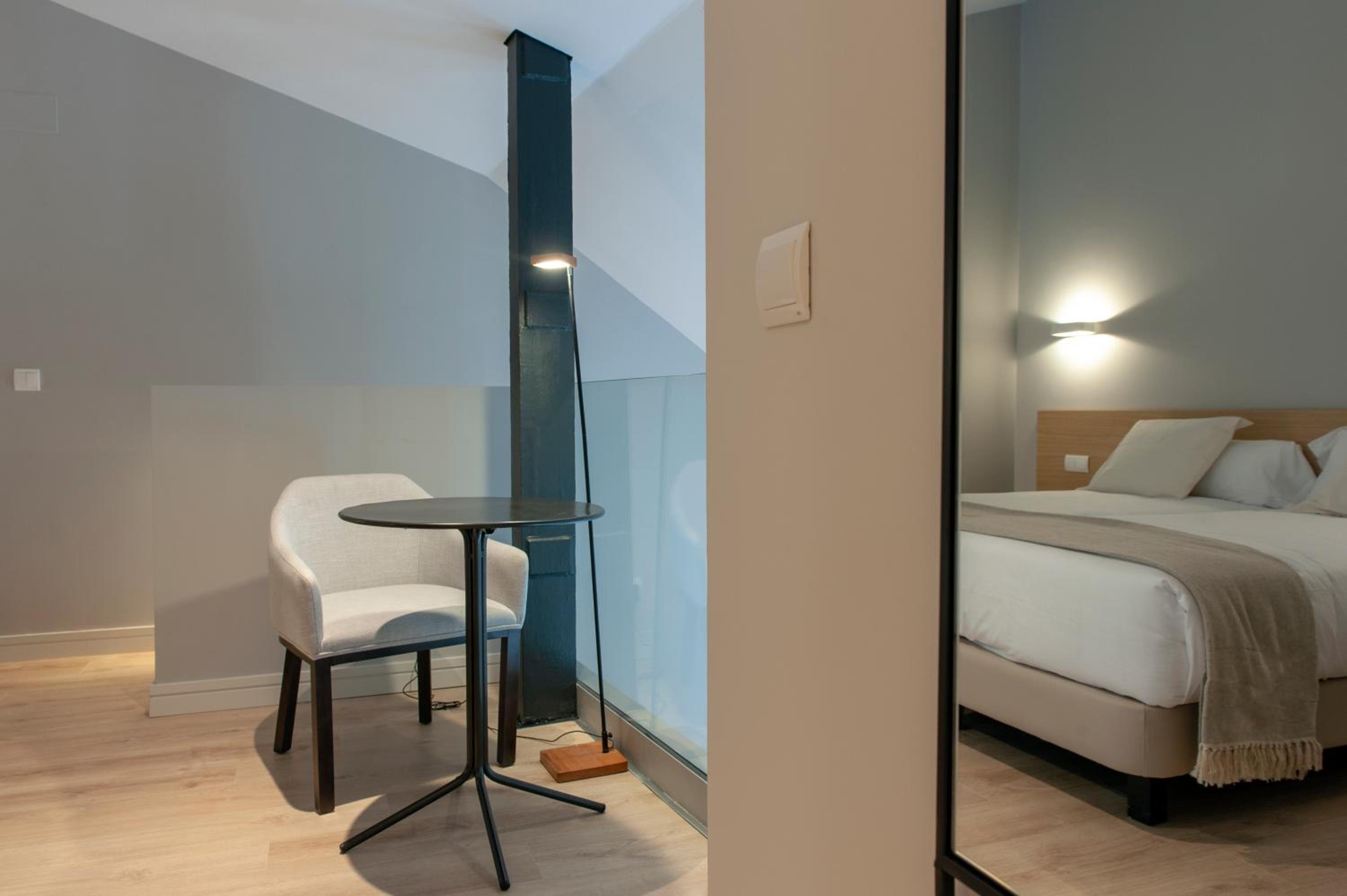 Two-Bedroom Penthouse - 2 Levels photo 3