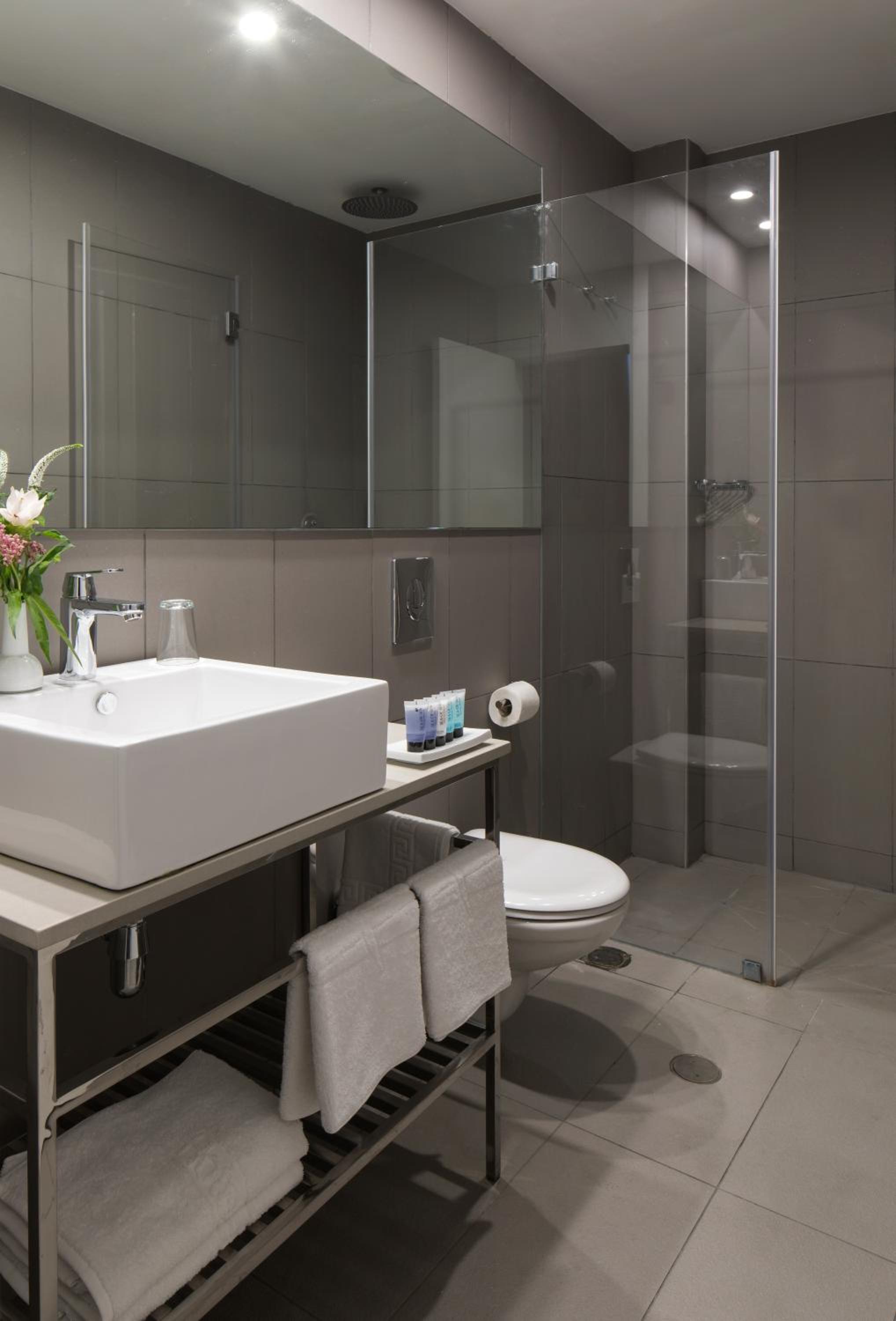 Executive Room - Photo 4