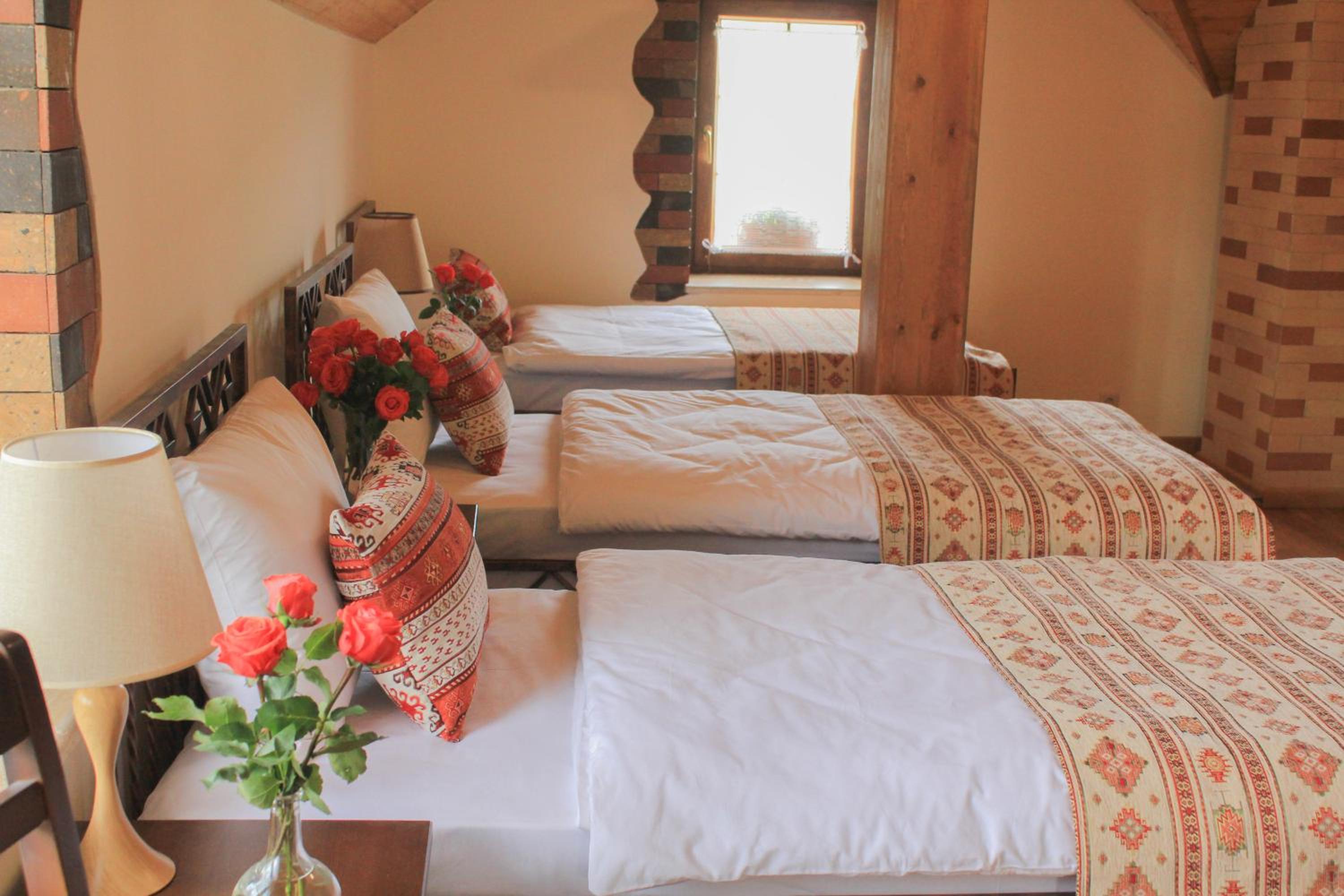 Triple Room with Pool View photo 3
