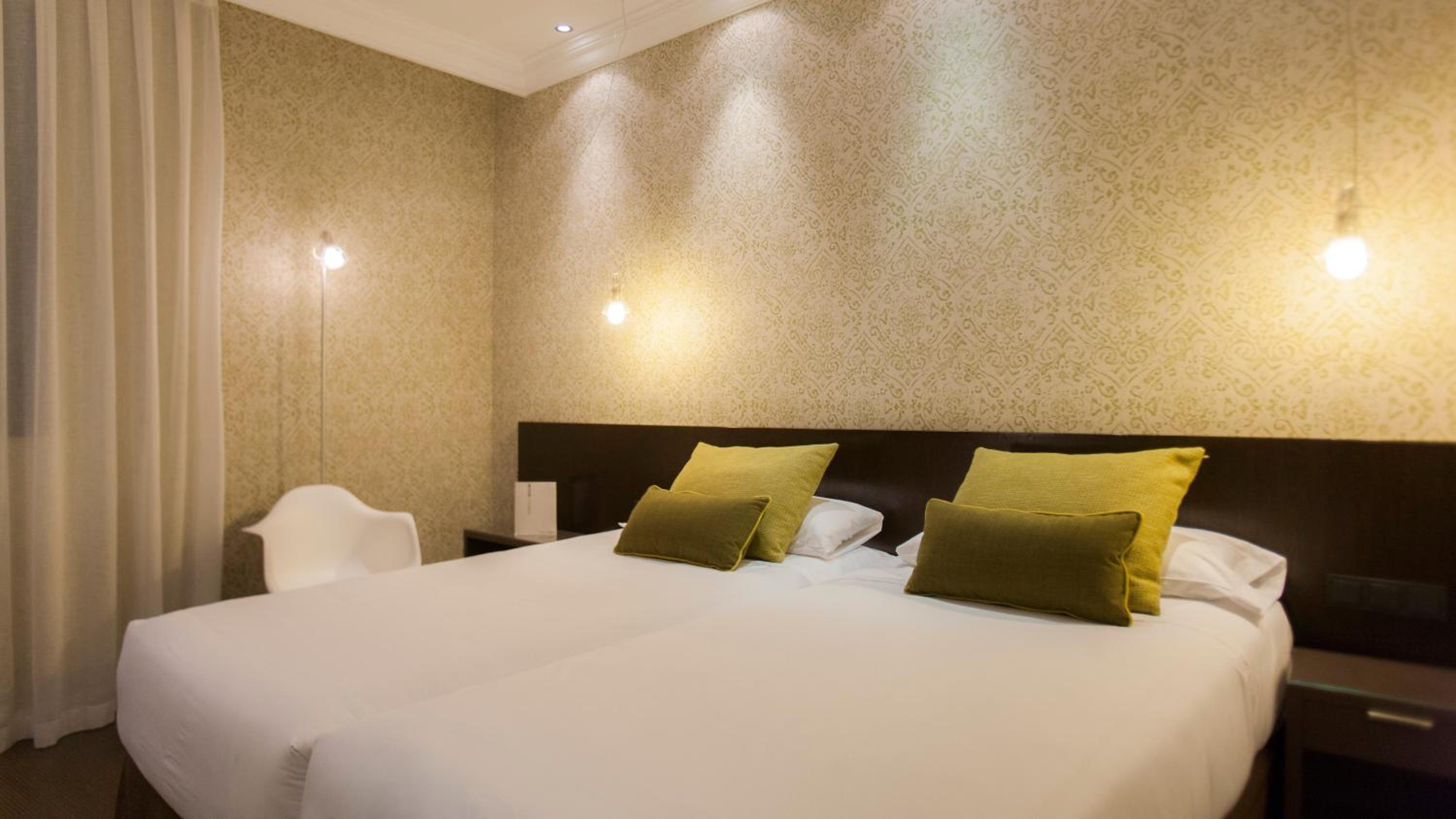 Economy Double Or Twin Room