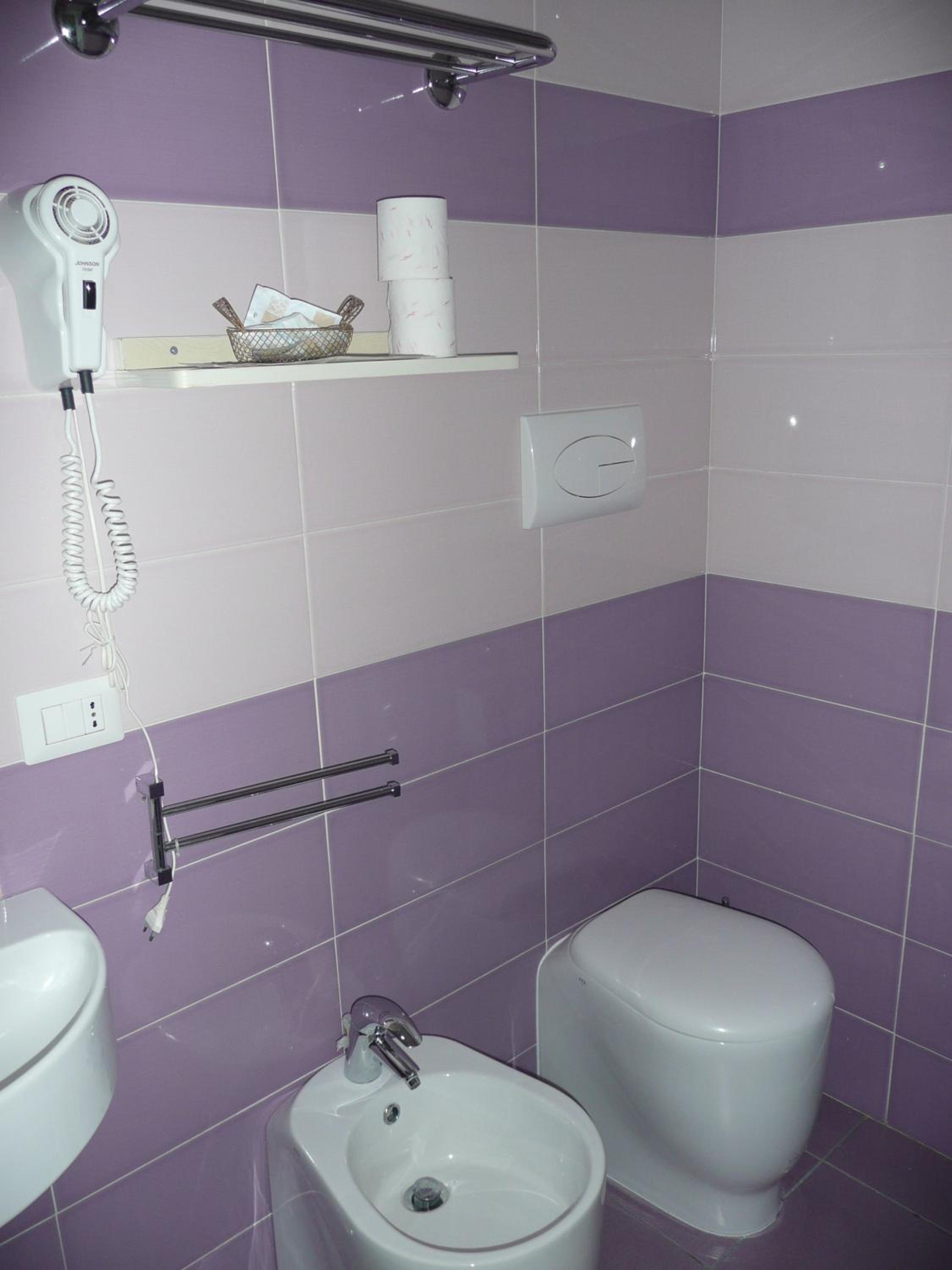 Double Room with Sea View - Photo 18