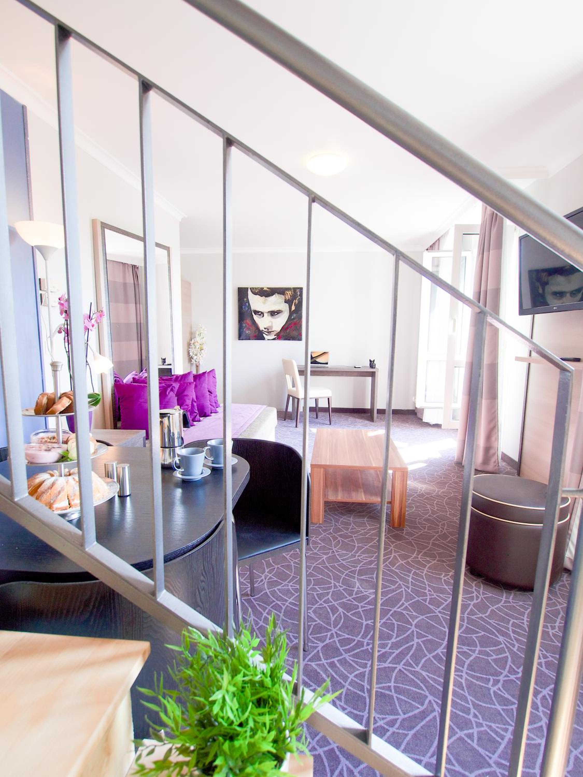 Deluxe Two-Bedroom Apartment with Sofa Bed