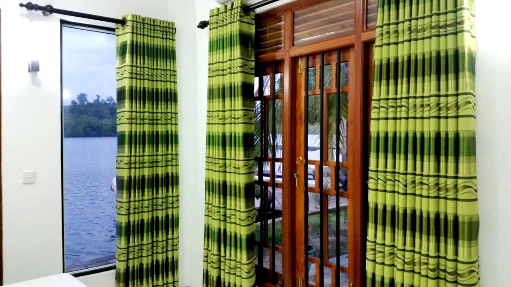 Double Room with Lake View photo 2