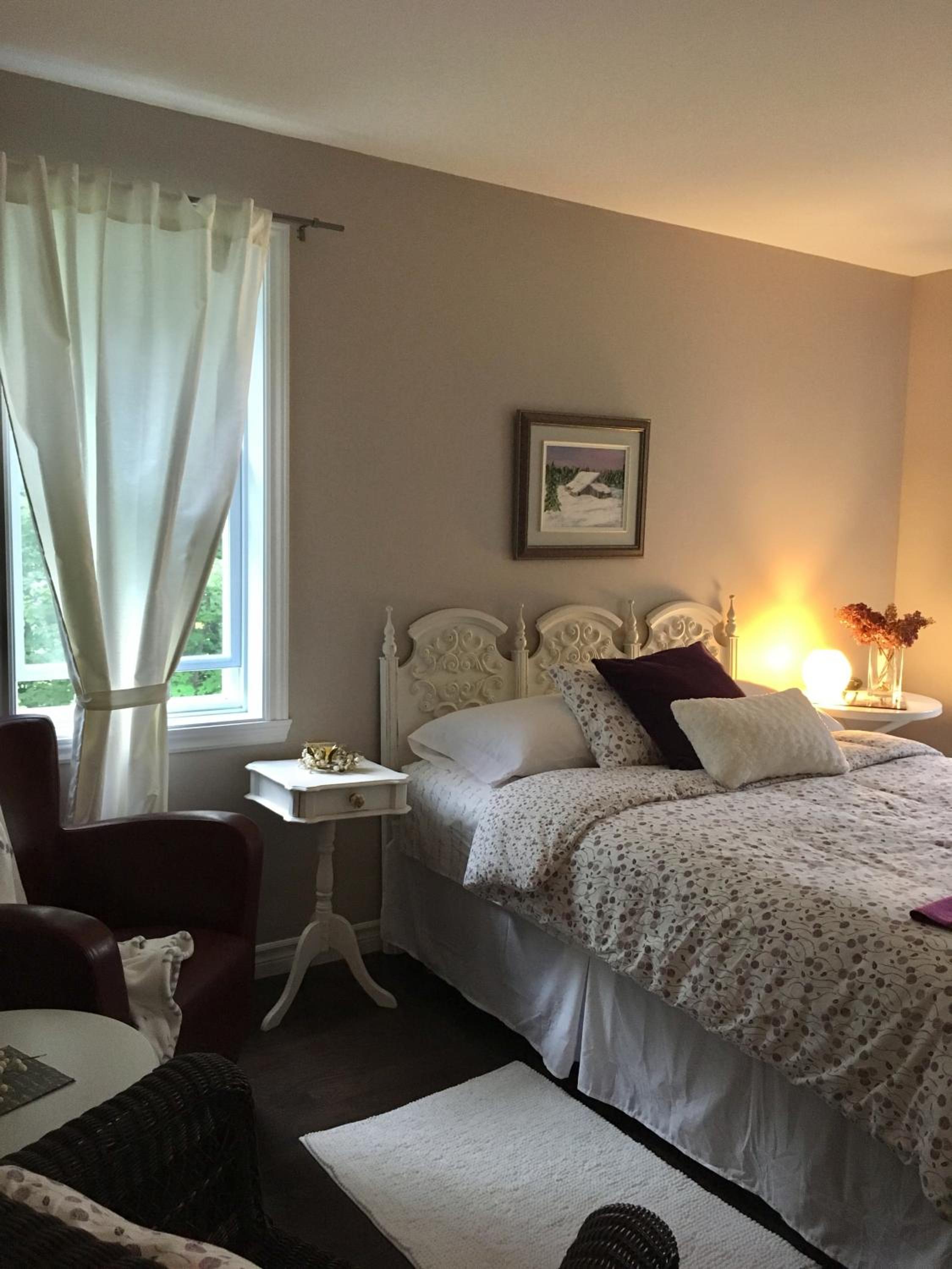 Queen Room photo 1