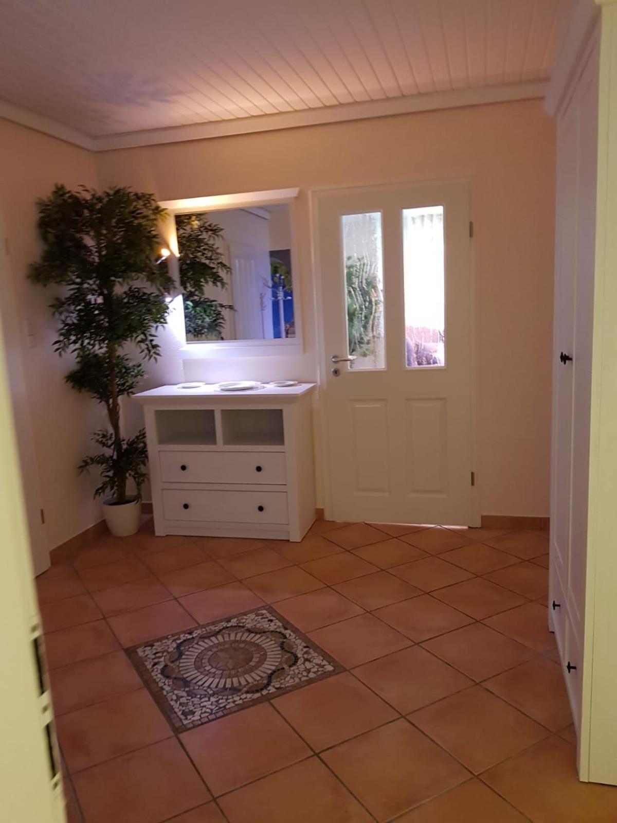 Apartment - Photo 2