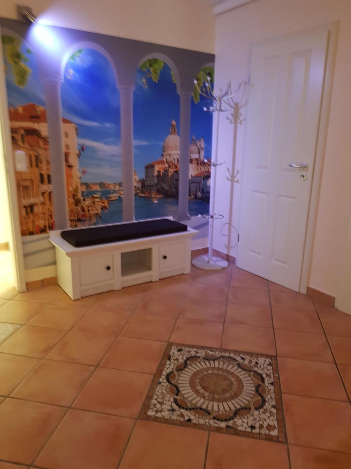 Apartment - Photo 22