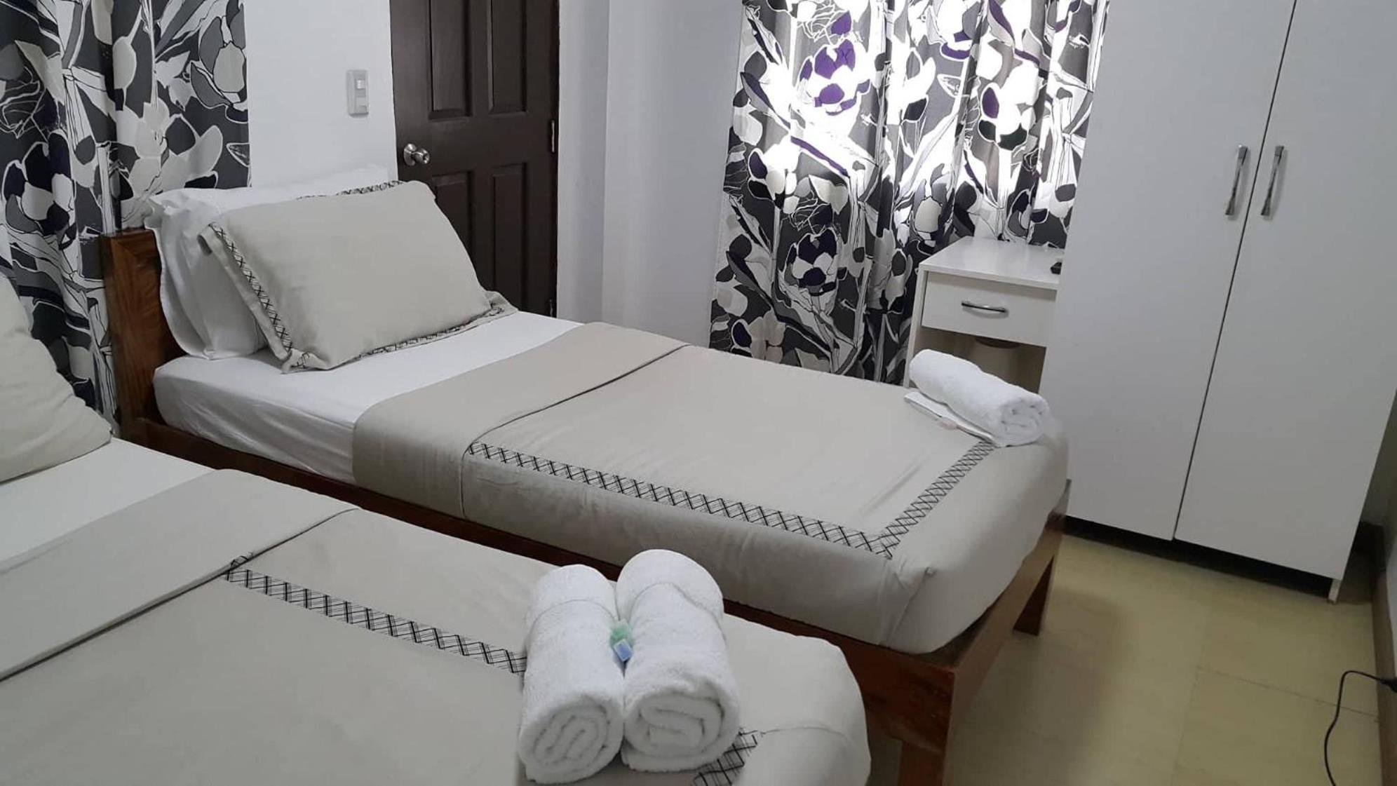 Triple Room with Private Bathroom photo 1