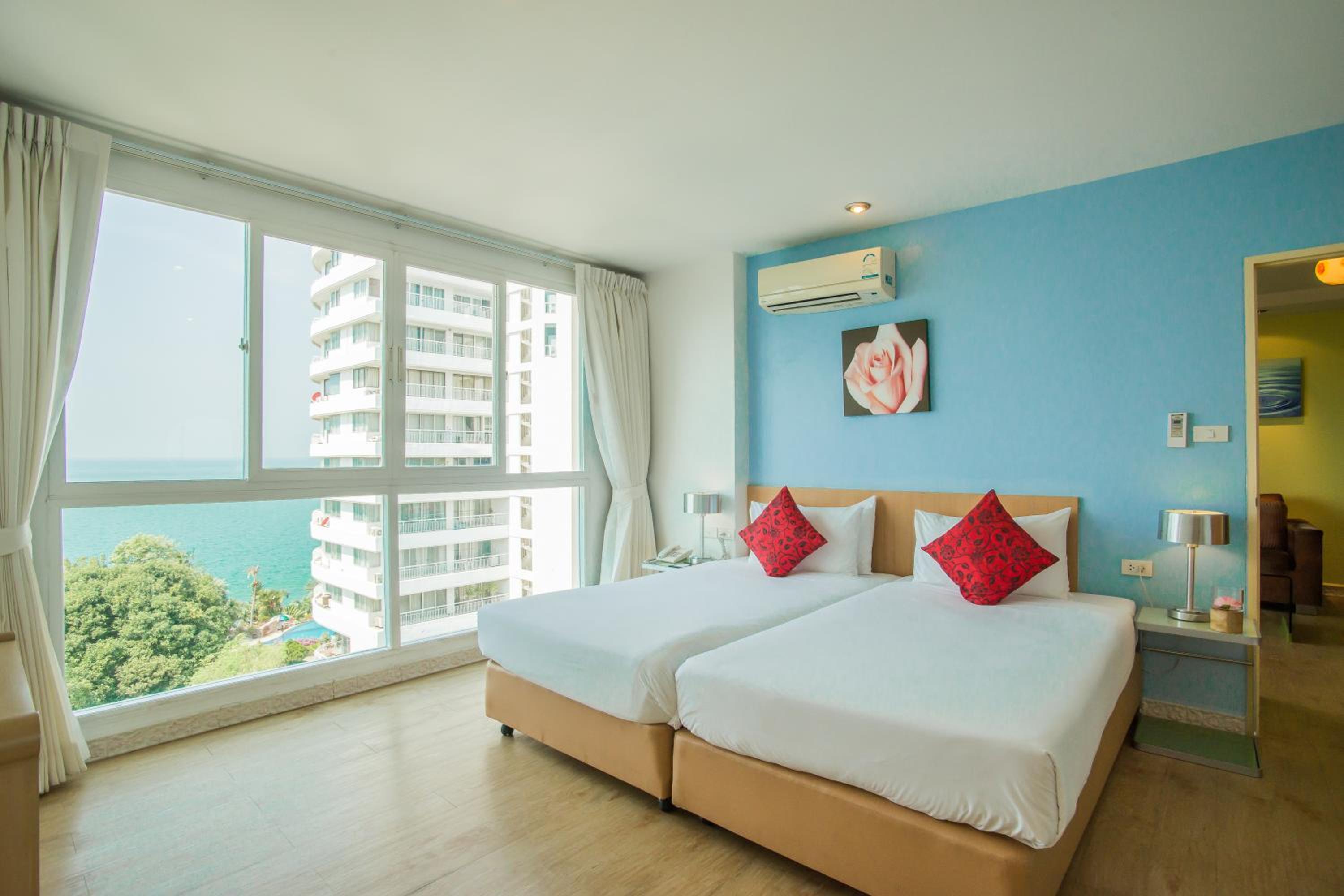 Family Suite - Photo 7