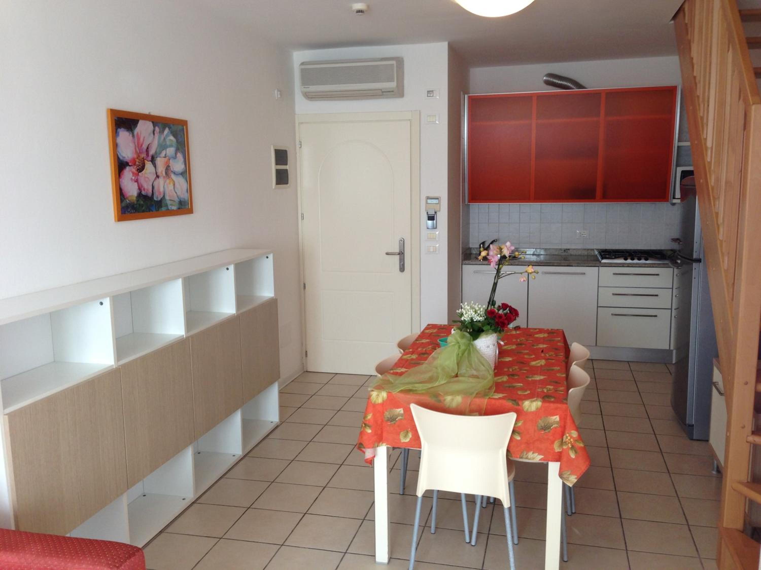 Three-Bedroom Apartment (8 Adults) - Photo 7