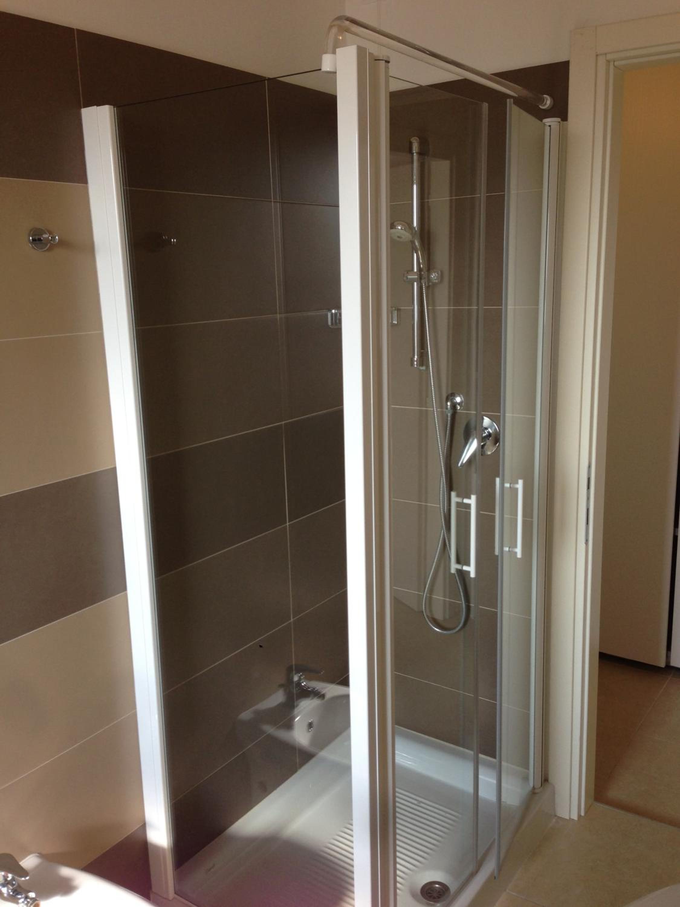 One-Bedroom Apartment - Photo 11