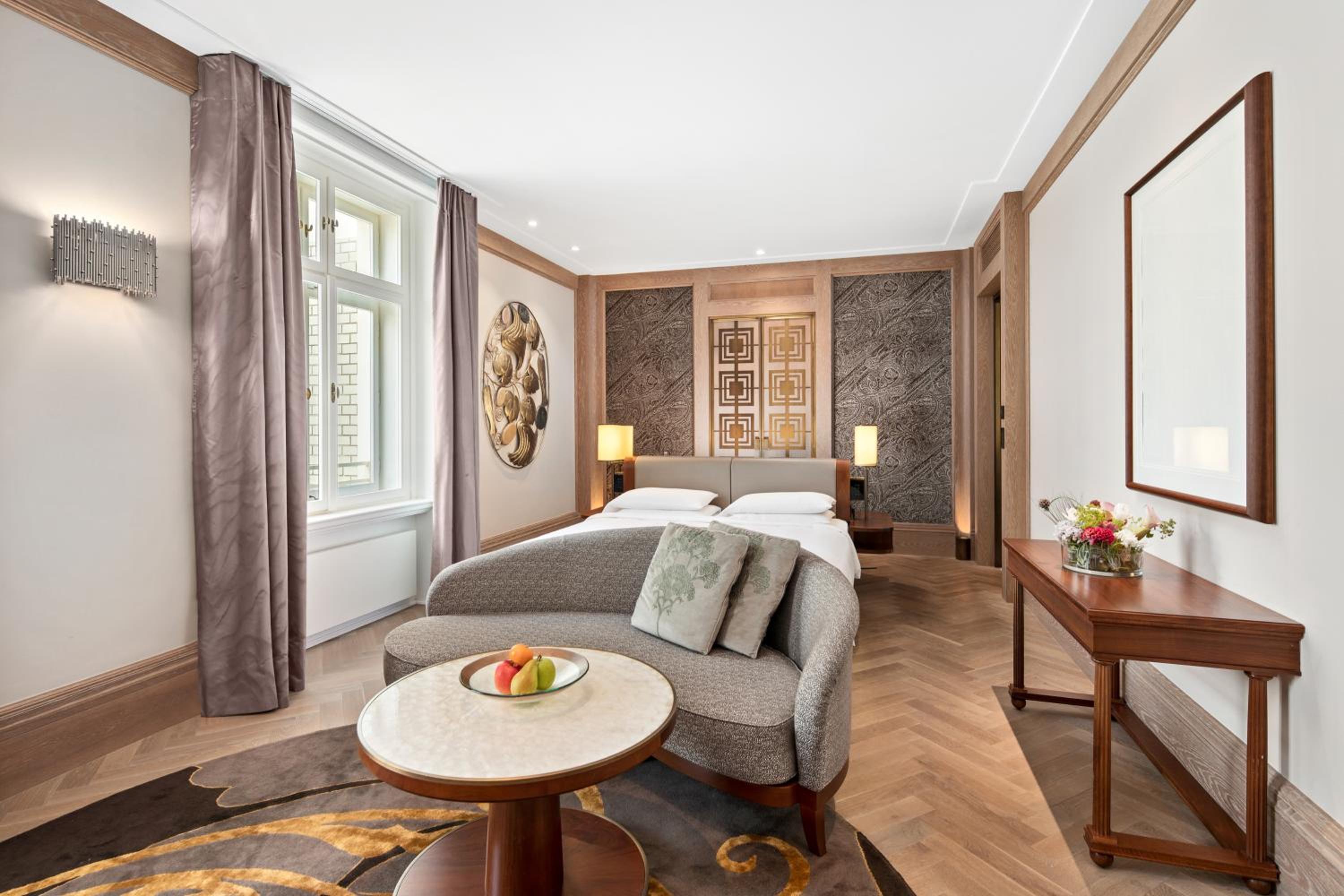 Premium King Room