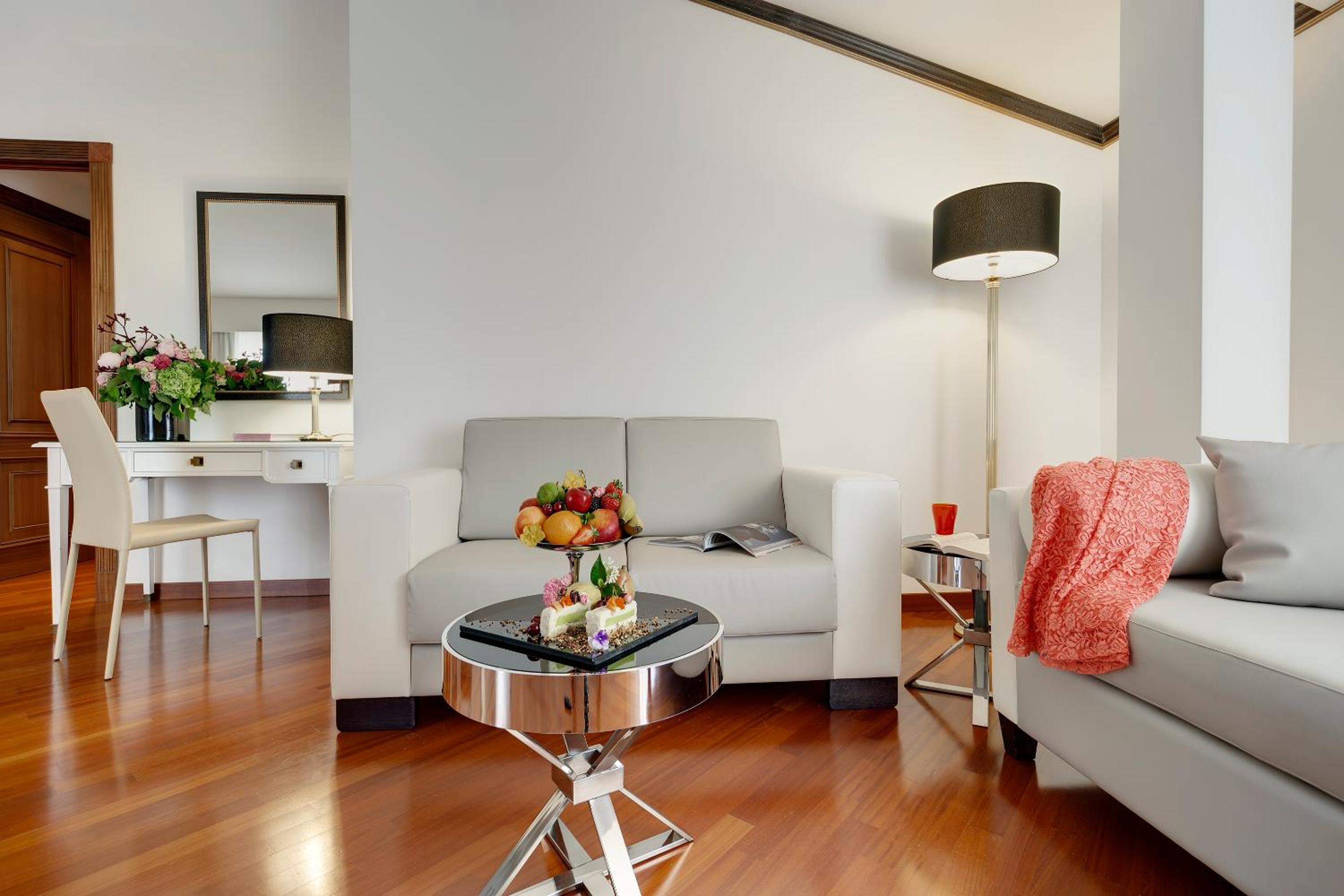 The Level Ambassador Suite and Lounge Access