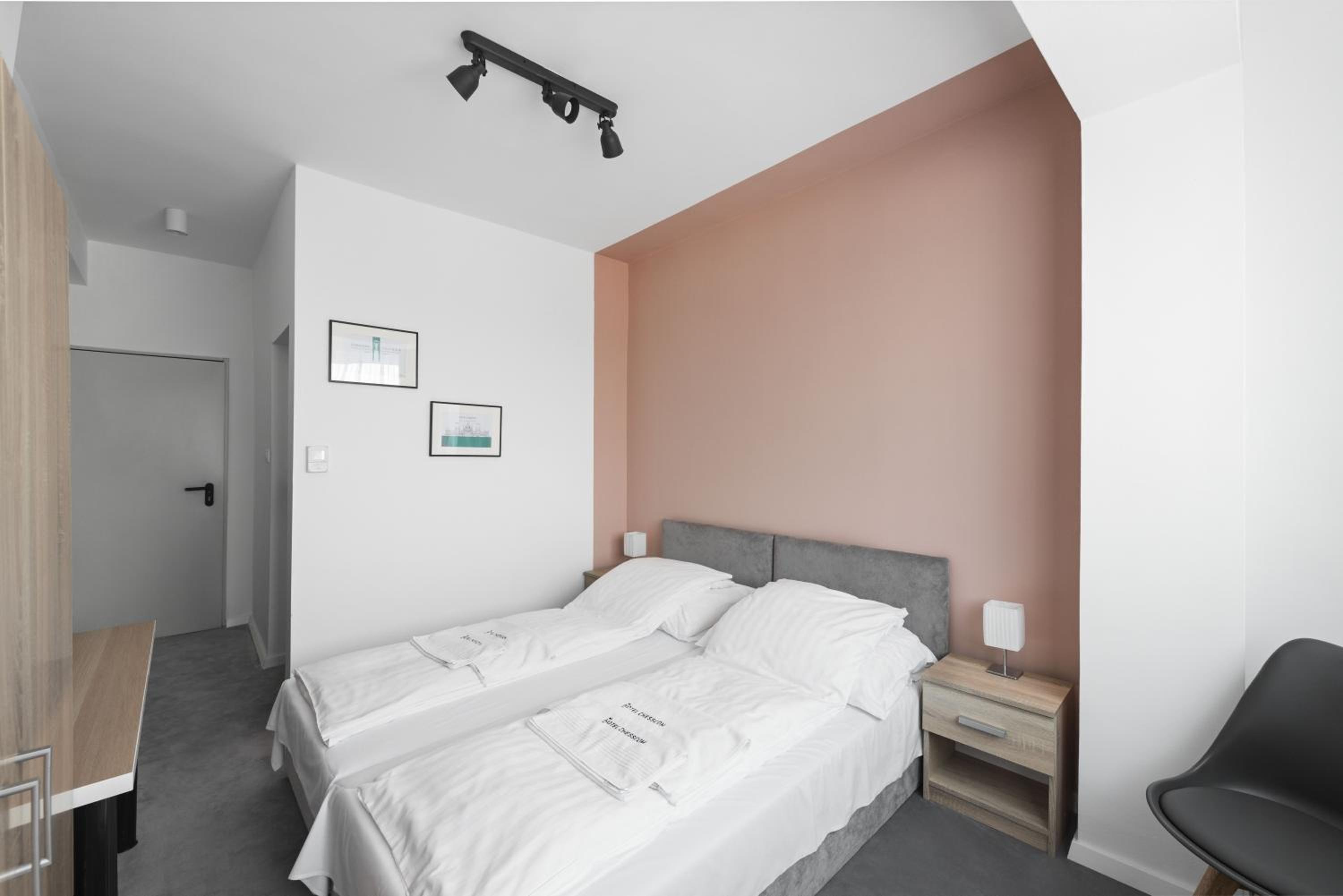 Double or Twin Room - Photo 2