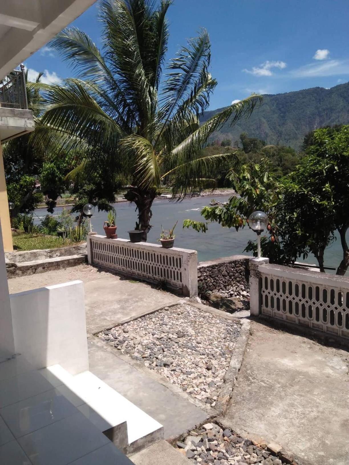 Lakeside Double Room - Photo 5