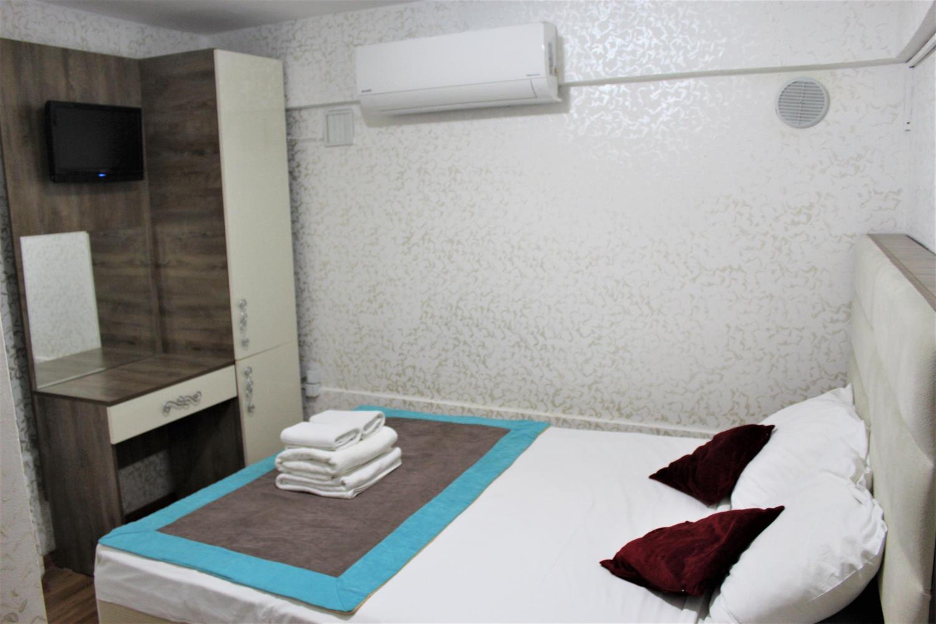 Economy Double Room photo 1