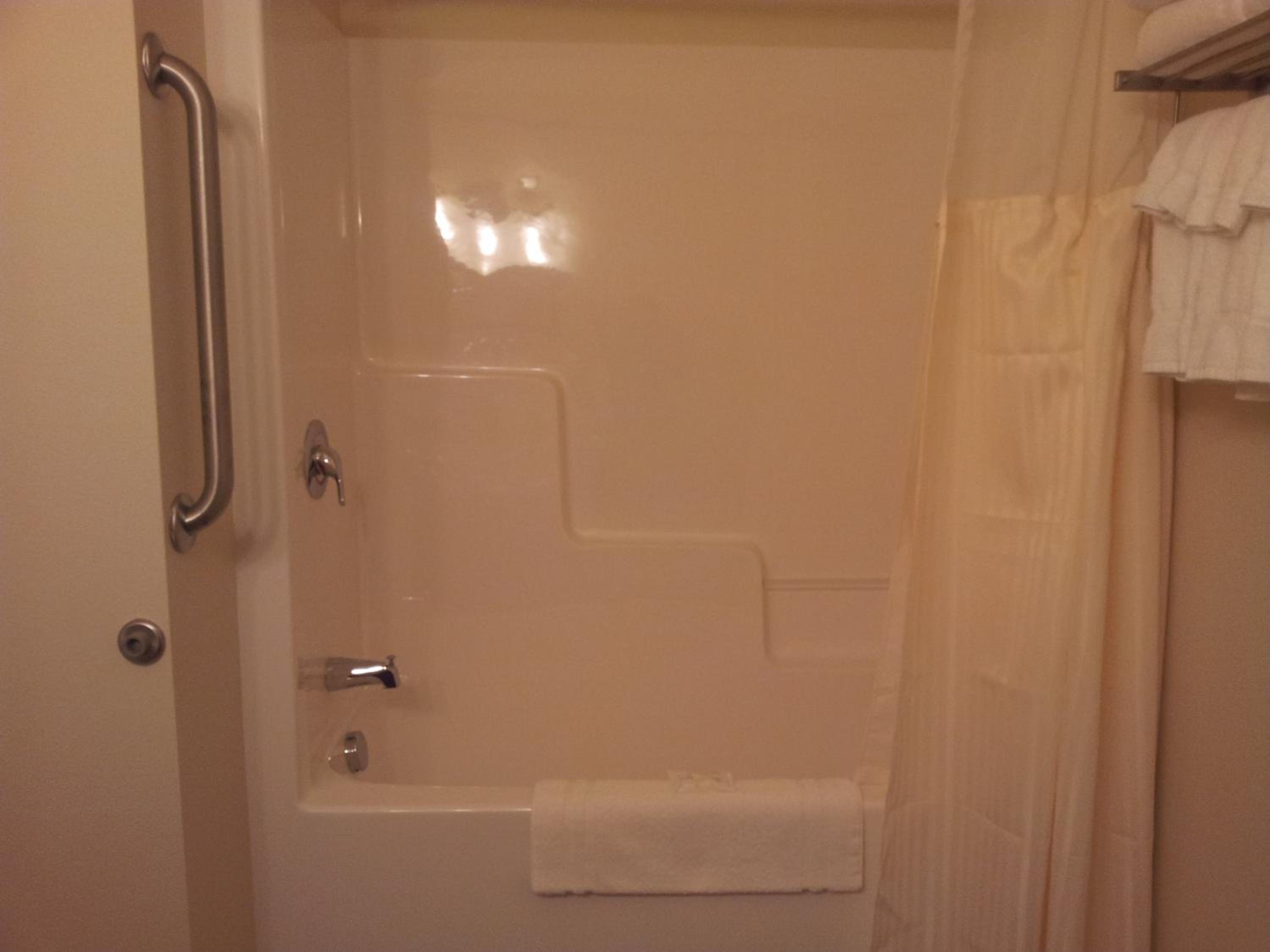 Queen Suite photo 3
