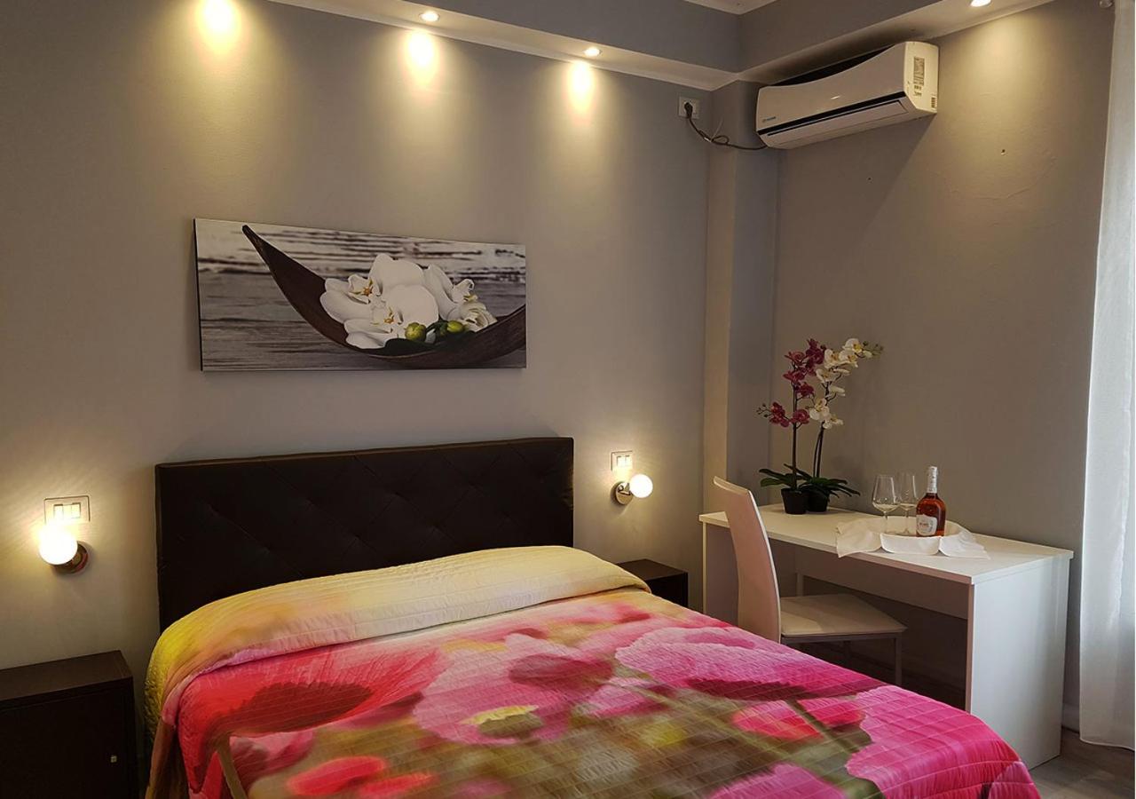 Deluxe Double Room - Photo 1