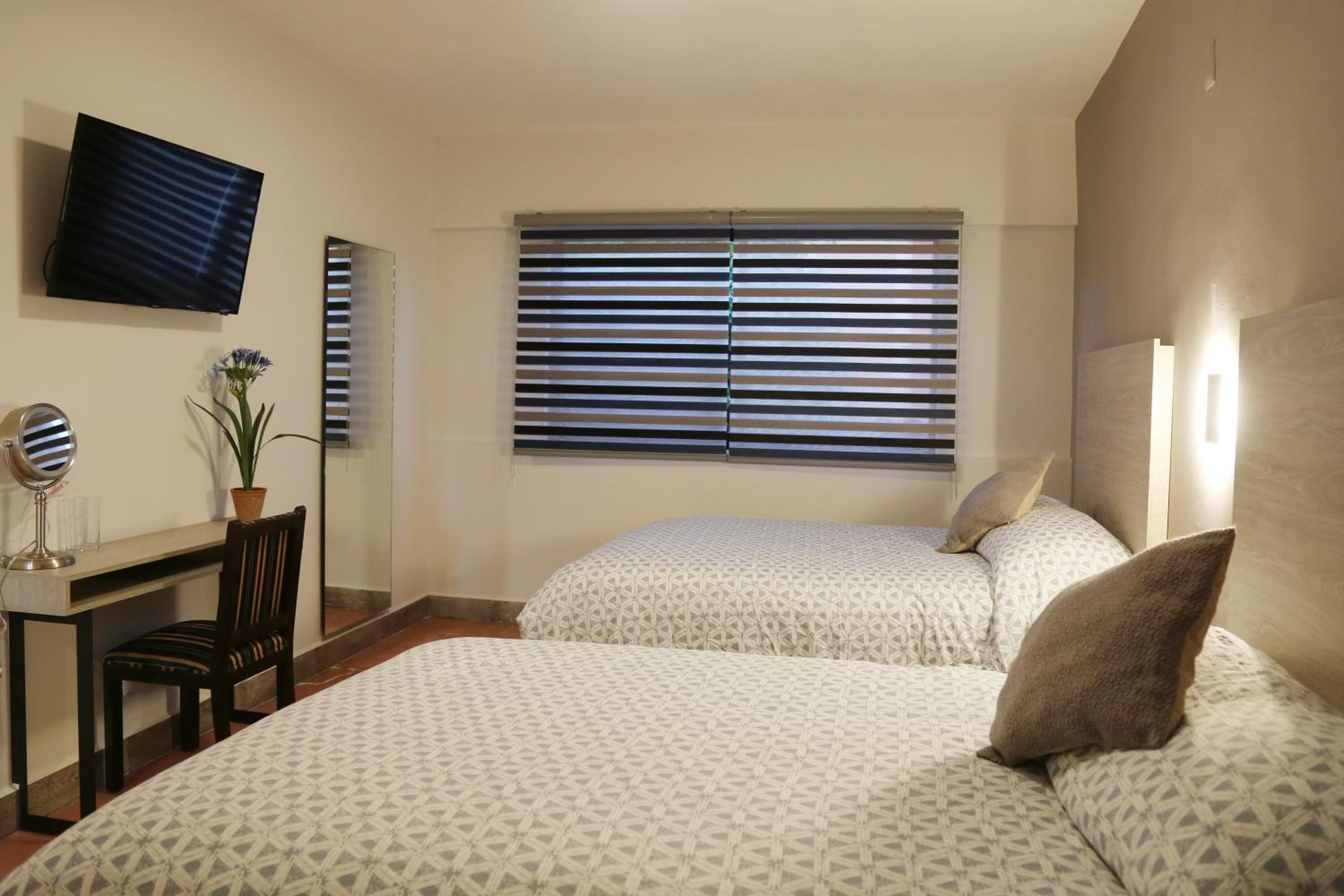 Standard Double Room with Two Double Beds photo 1