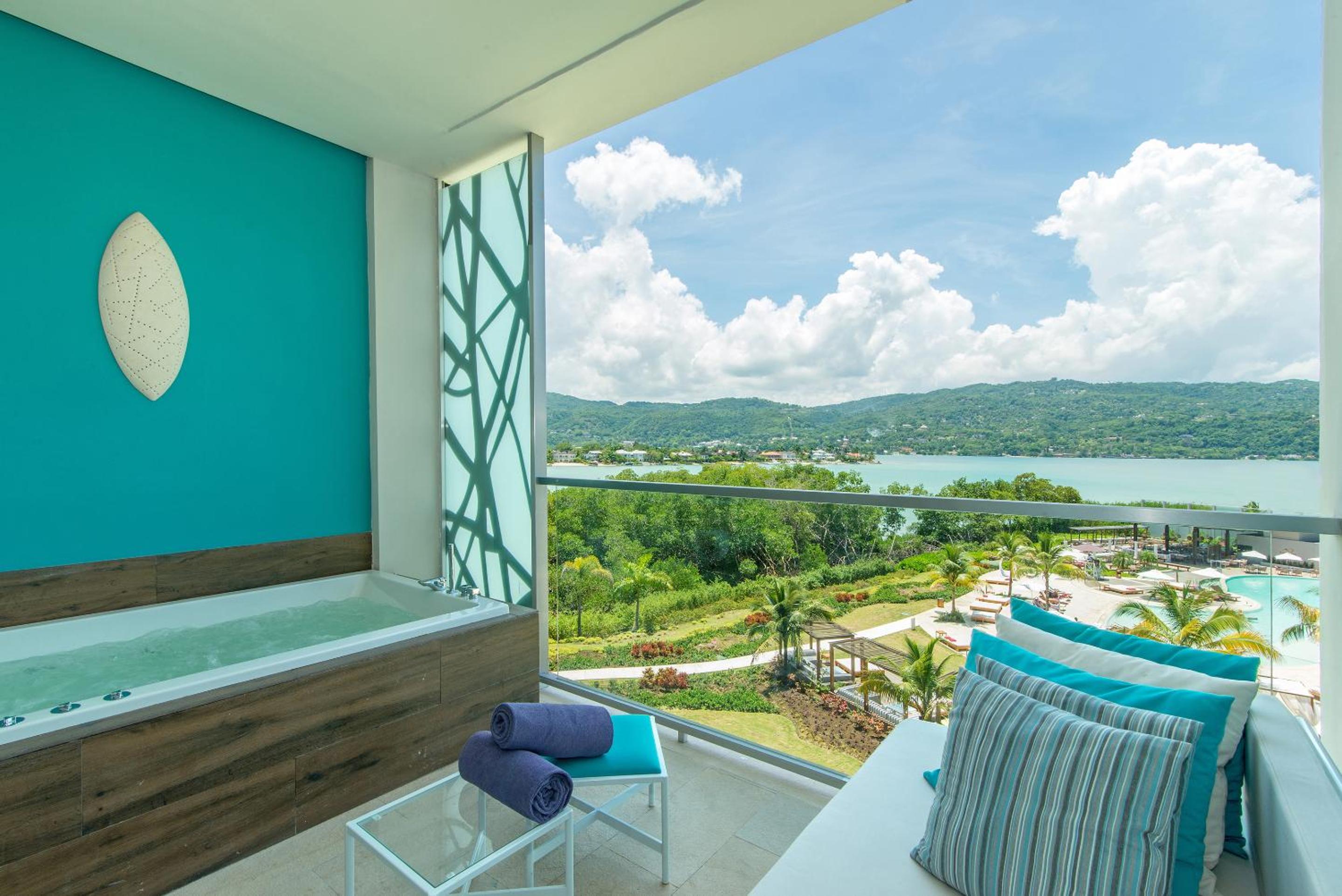 Allure Junior Suite Double Ocean View photo 2