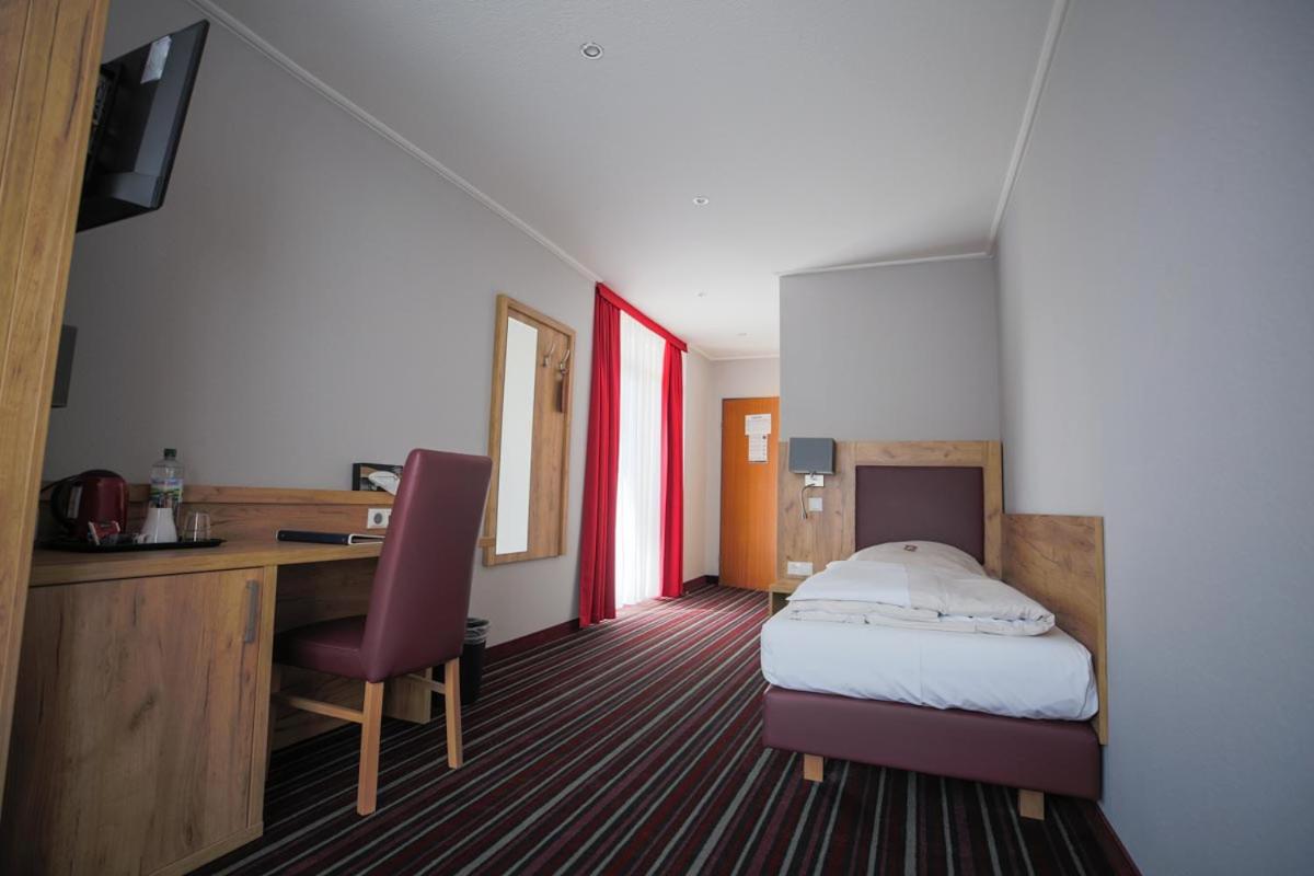 Single Room