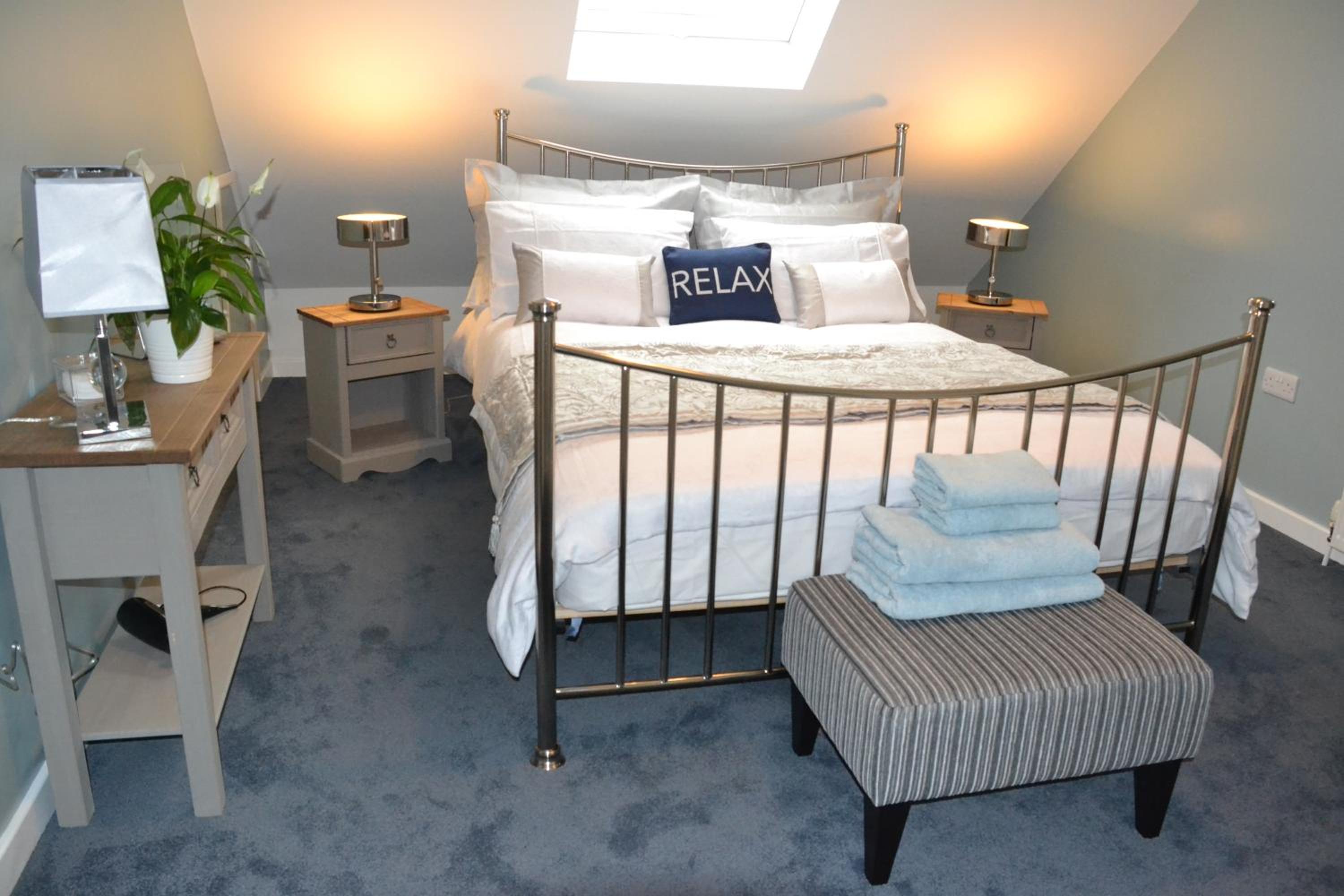 Deluxe Apartment