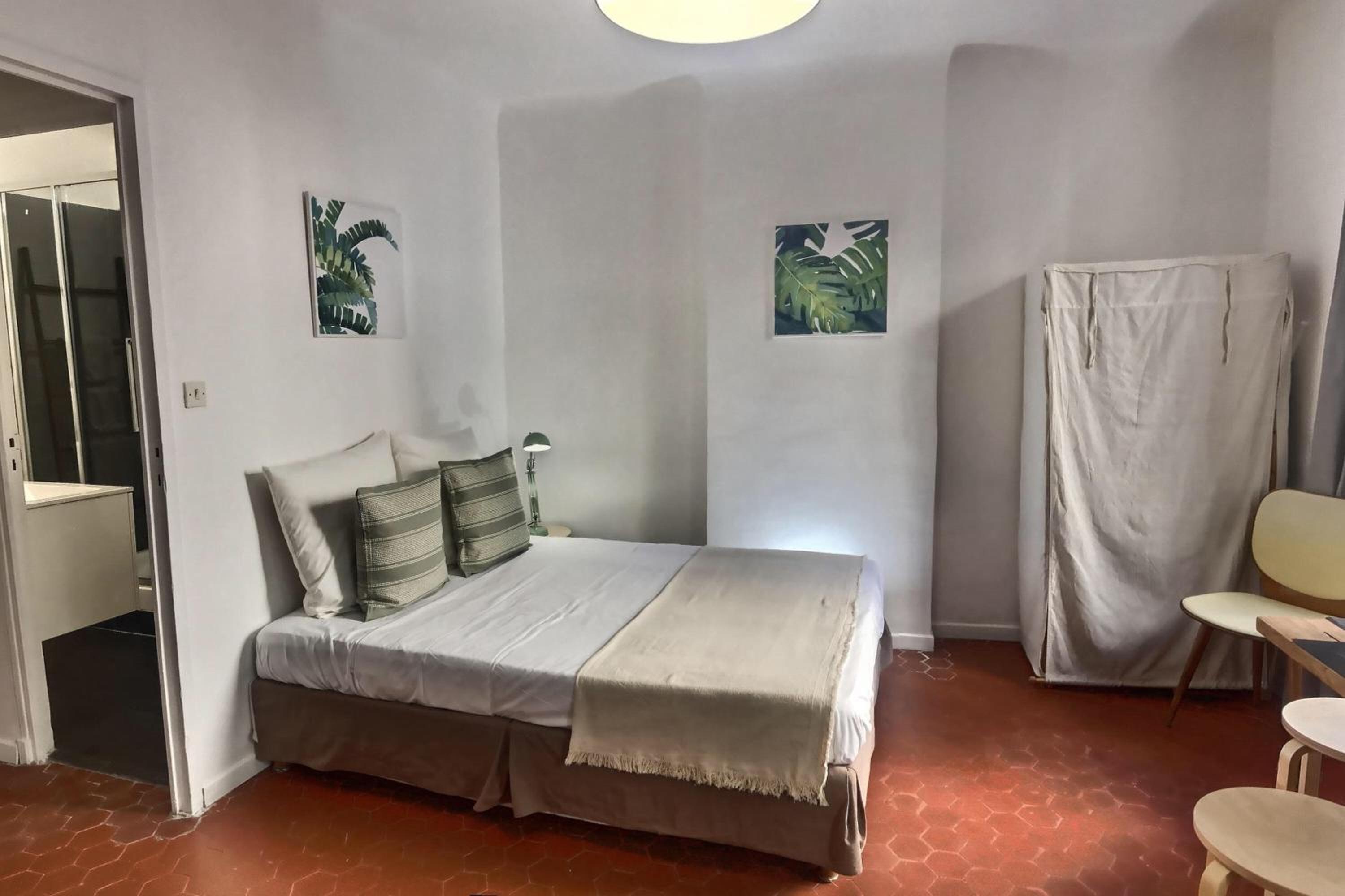 Large Studio