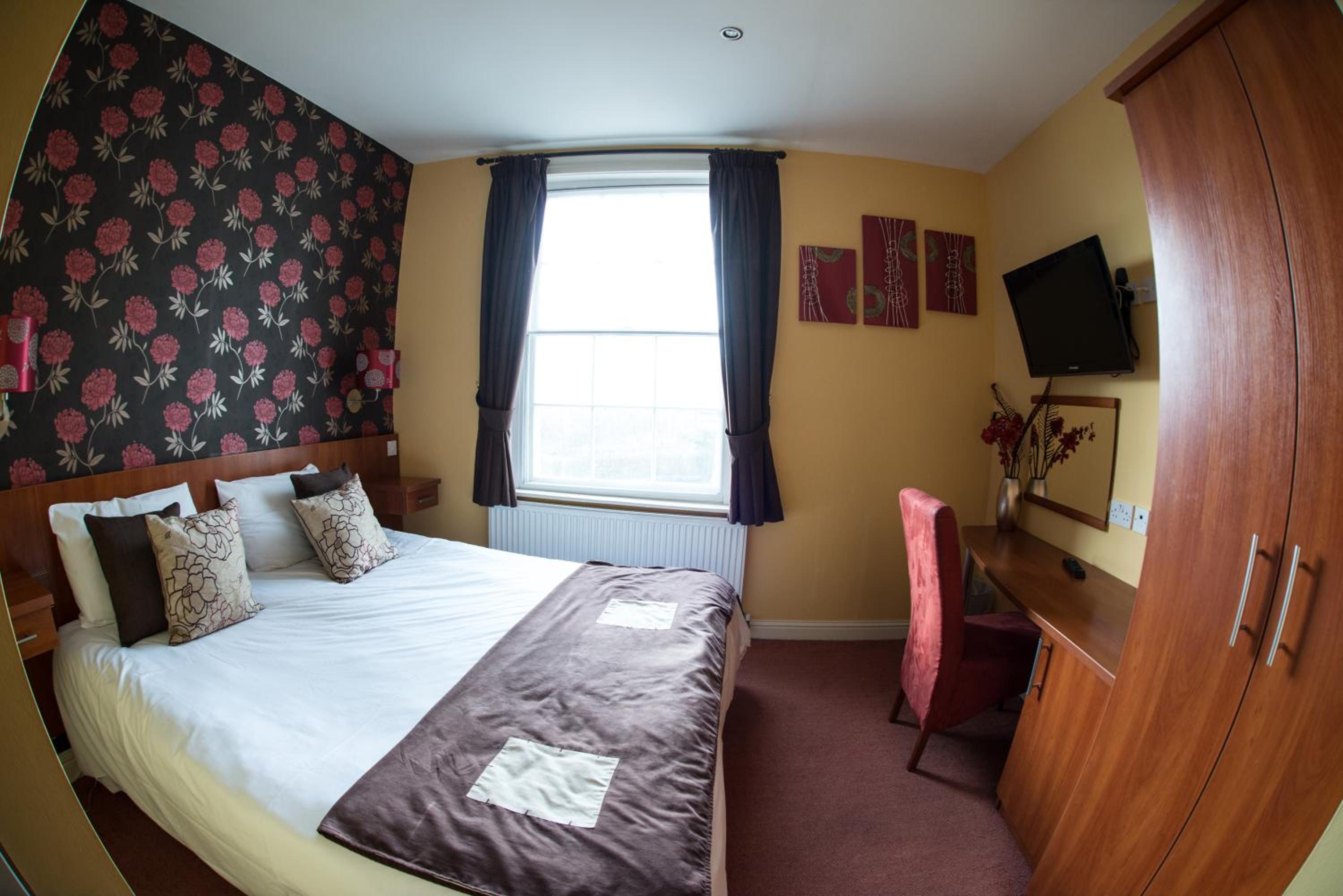 Double Room - Photo 1