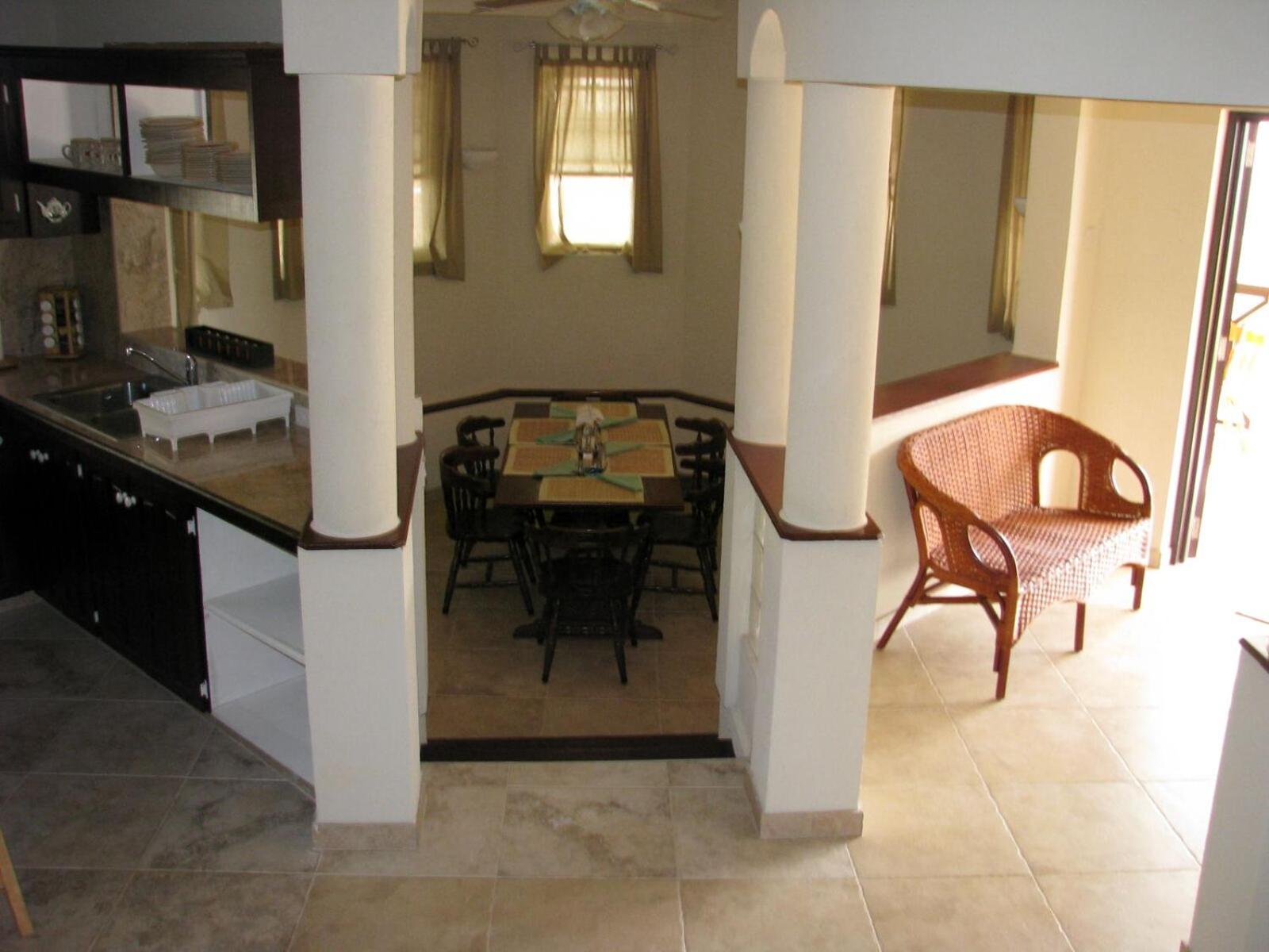Apartment - Ground Floor photo 2