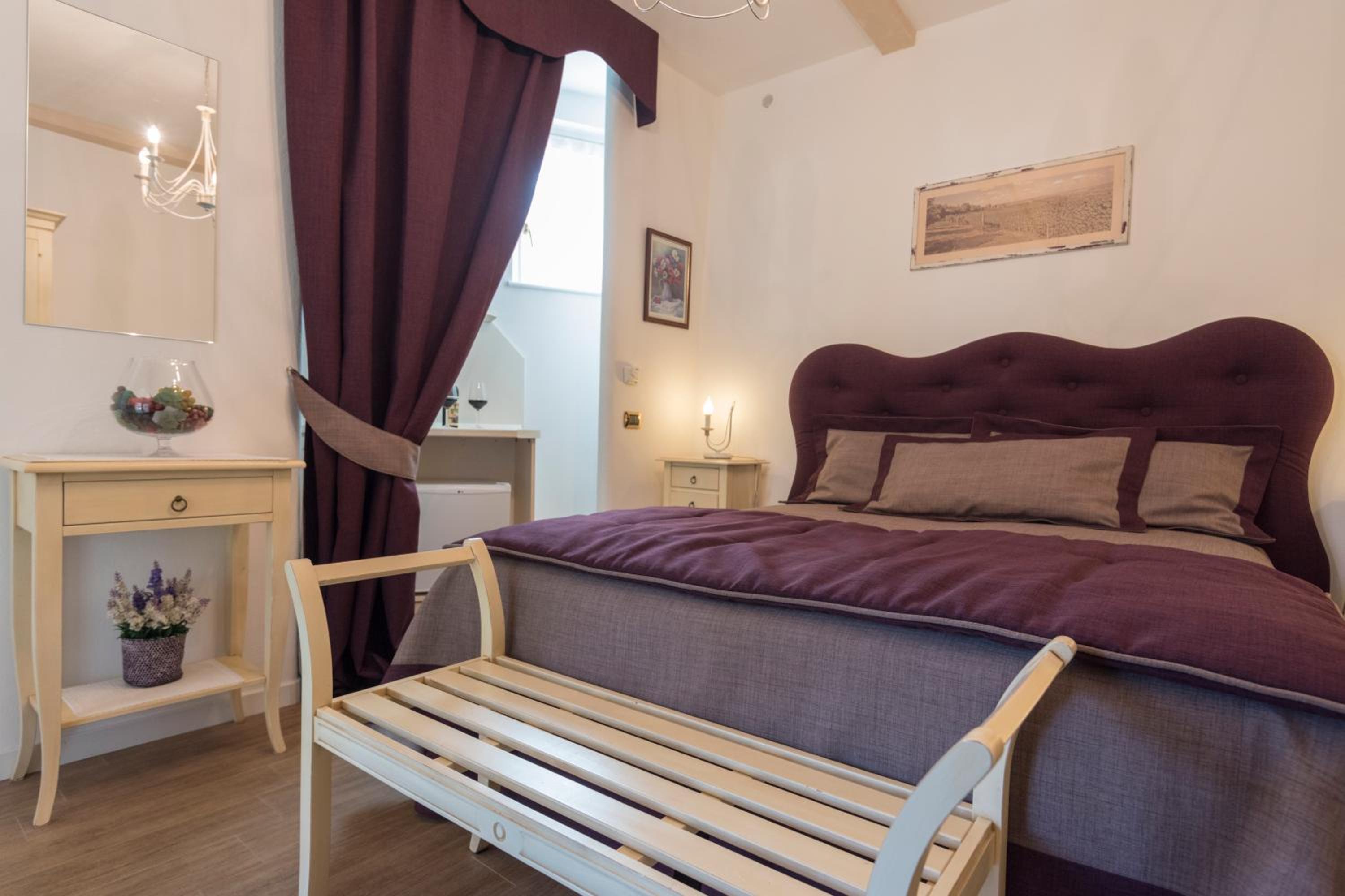 Double Room with Private Bathroom photo 3