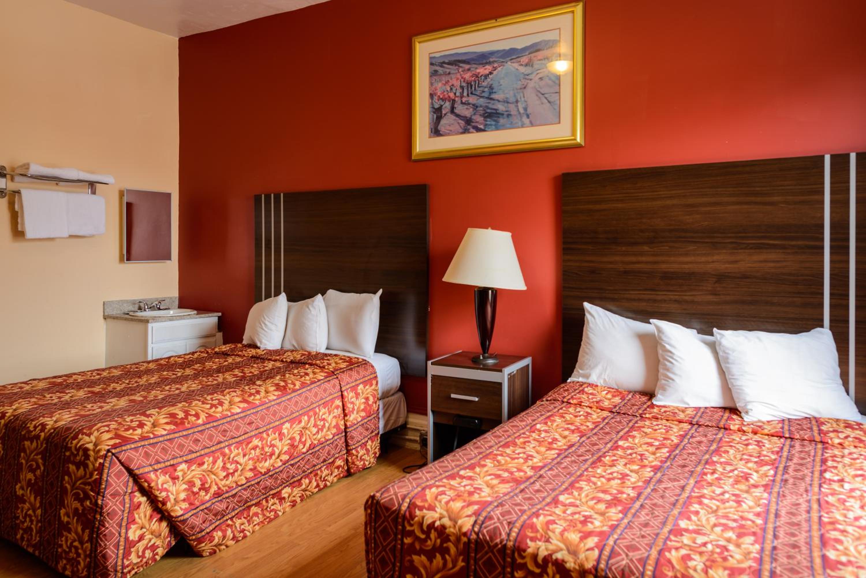 Double Room with Two Double Beds and Shared Bathroom