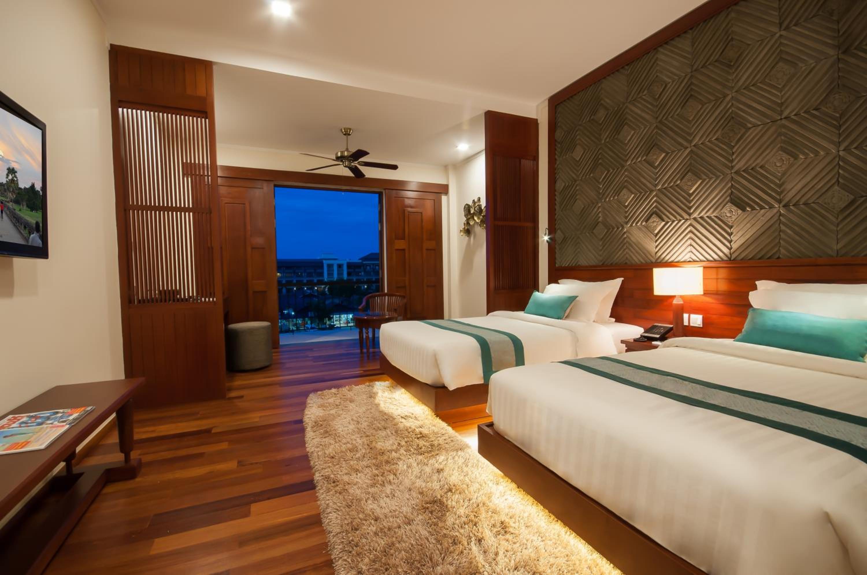 Landmark Twin Room - Photo 1