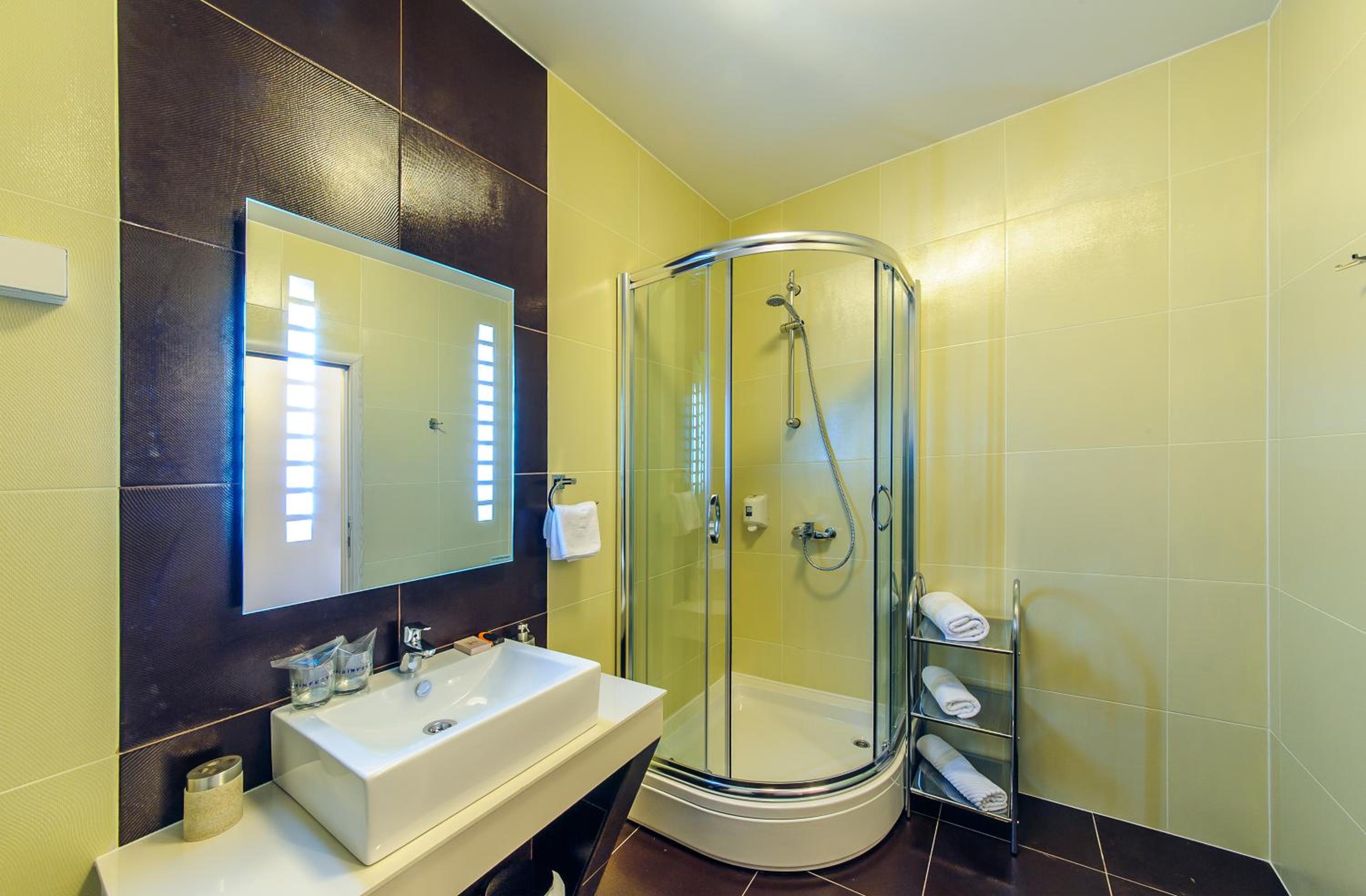 Superior Double Room - Photo 3