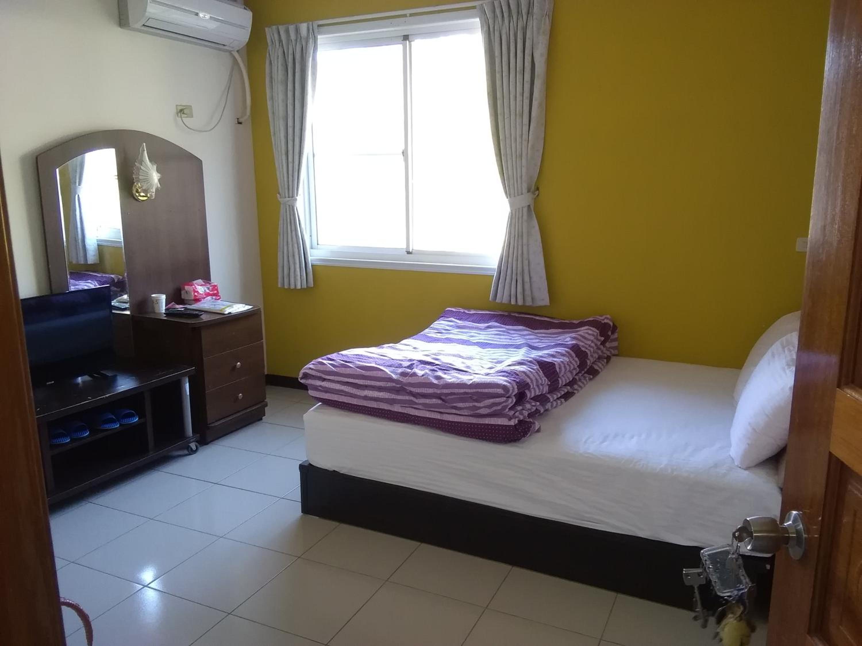 Double Room with Private Bathroom photo 2