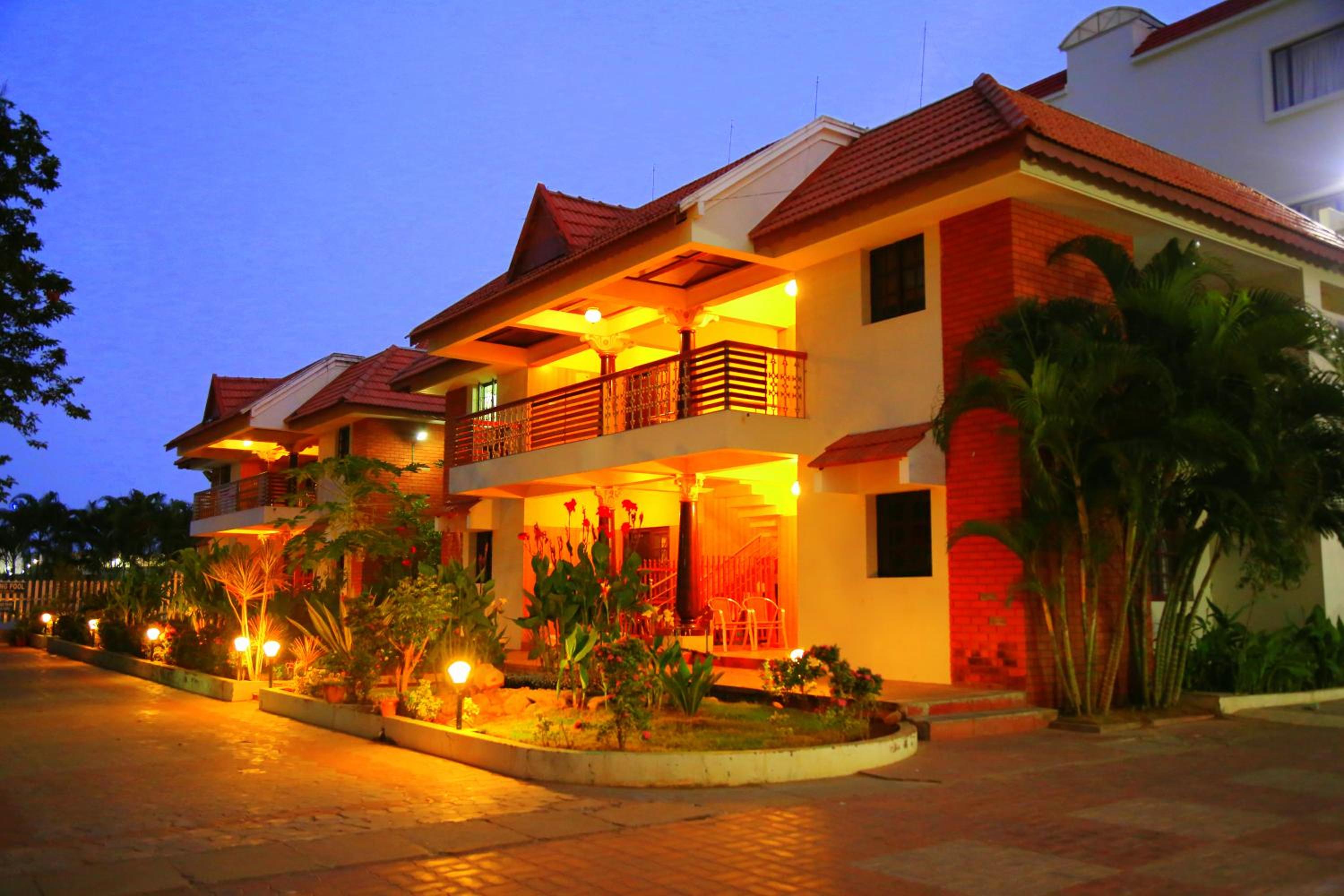 Standard Bungalow - Photo 2