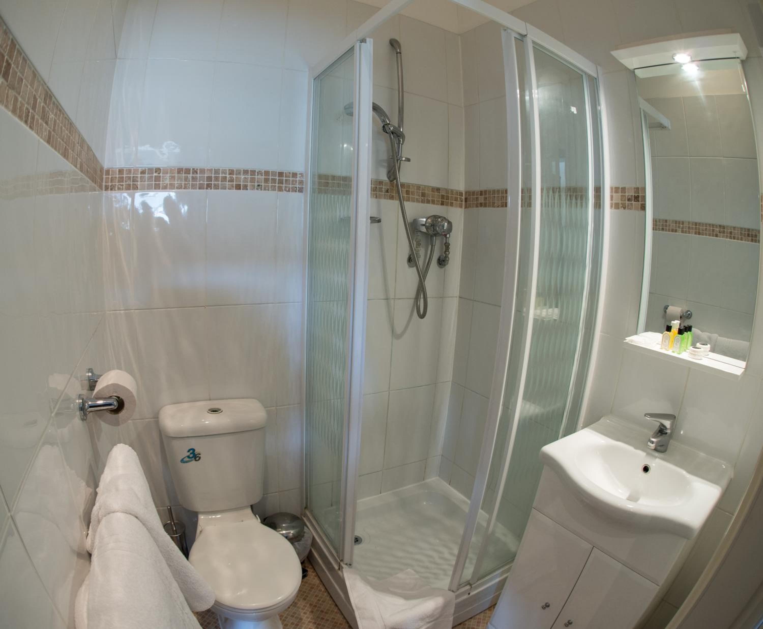 Double Room - Photo 2