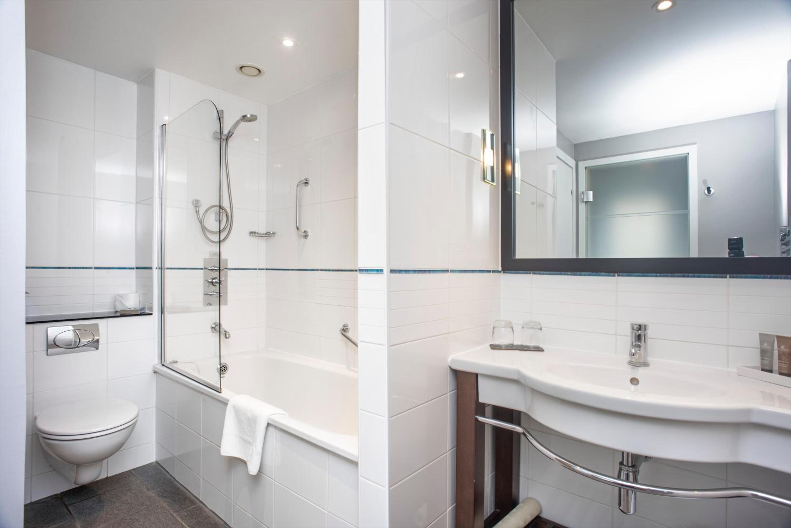 Skyline Junior Suite - Photo 5