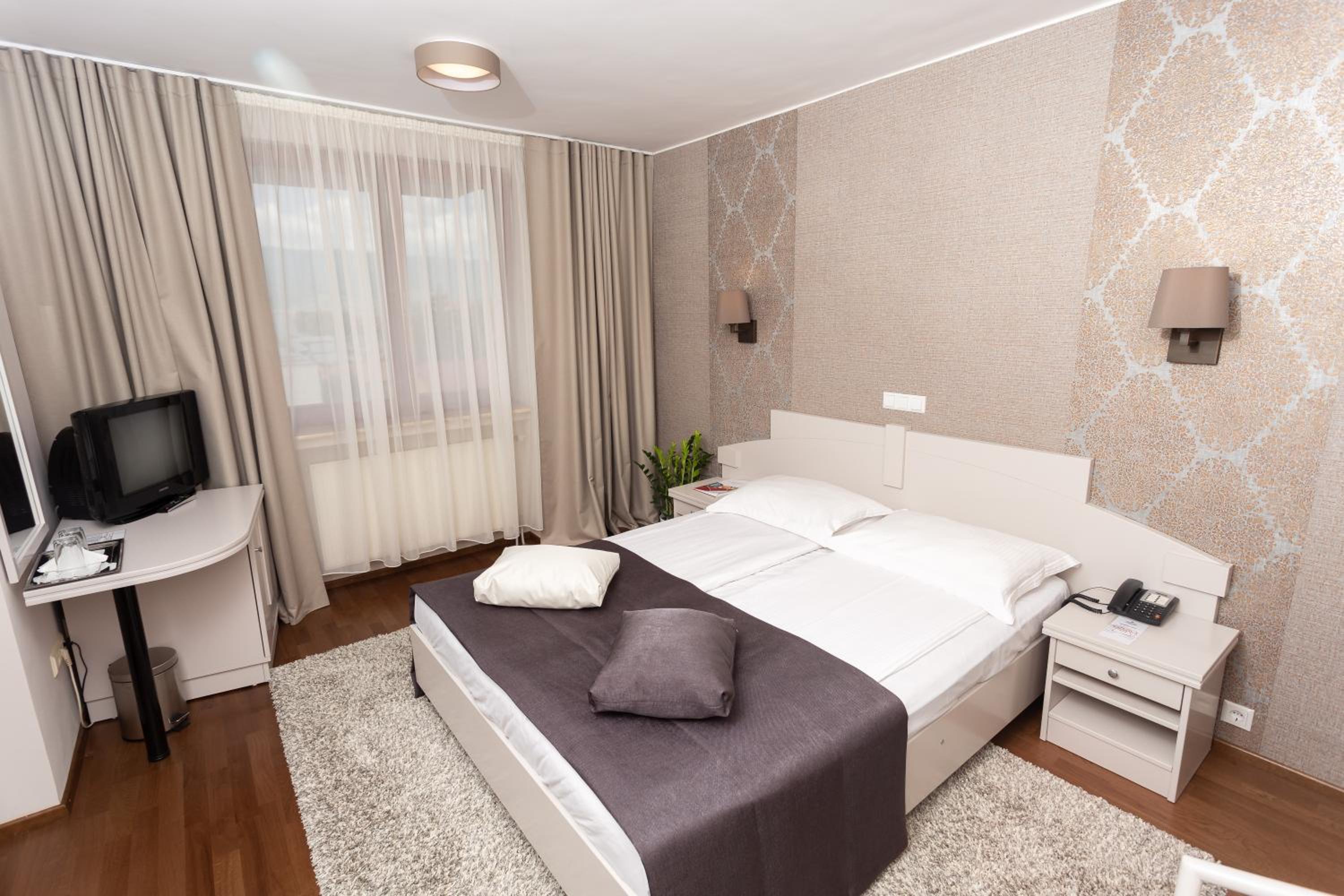 Superior Double Room with Balcony photo 1