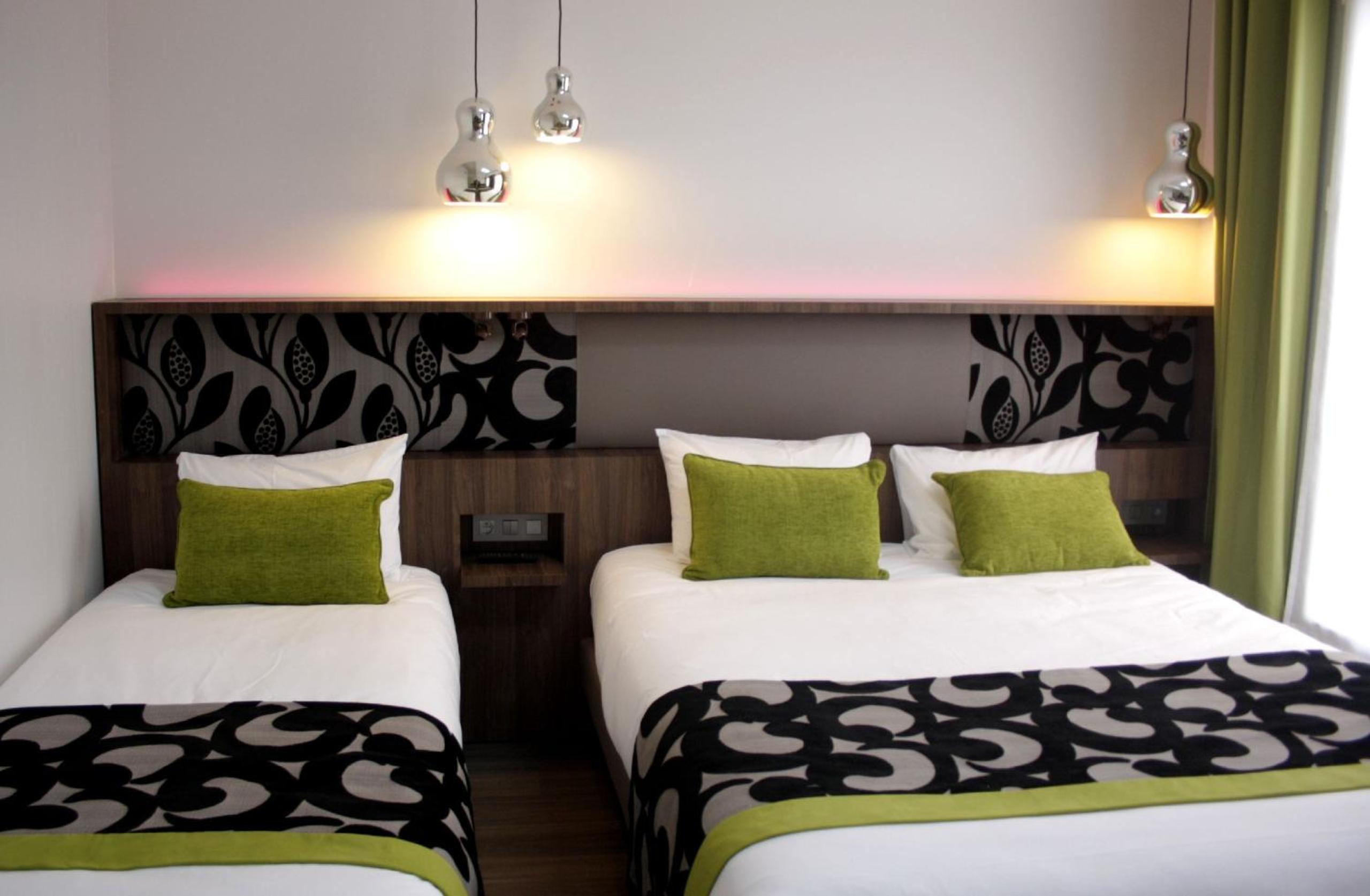 Superior Triple Room photo 2
