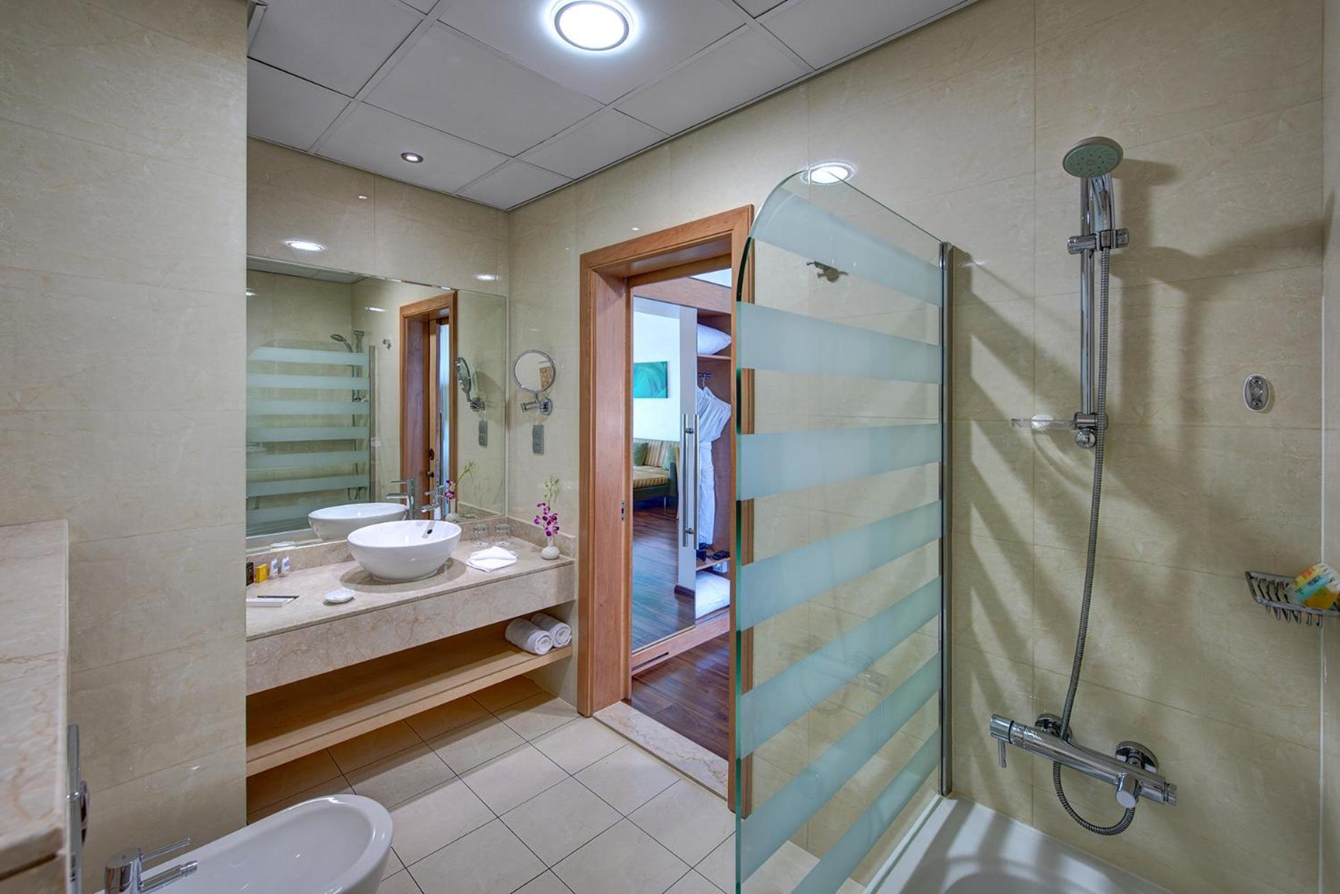Executive Suite photo 3