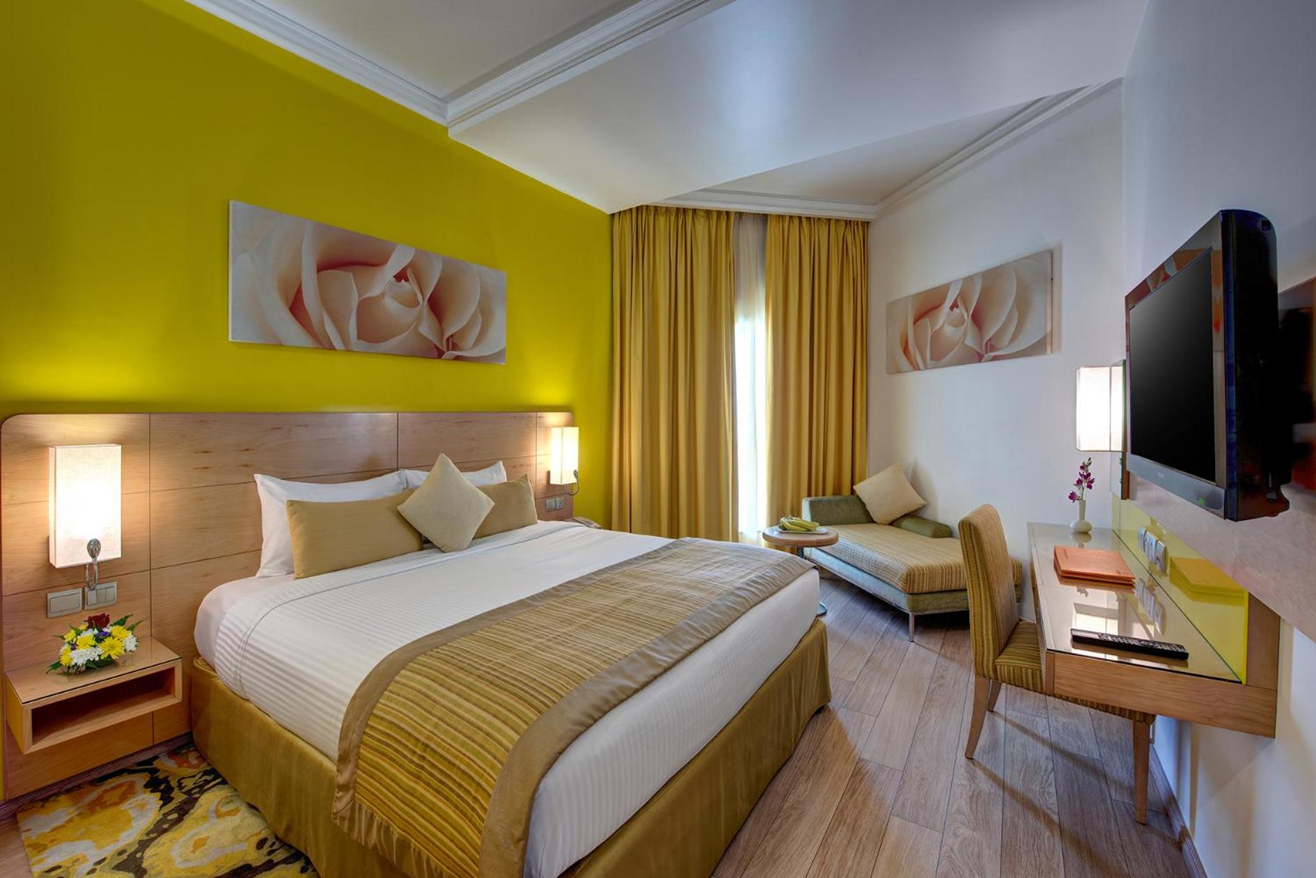Deluxe Double or Twin Room photo 2