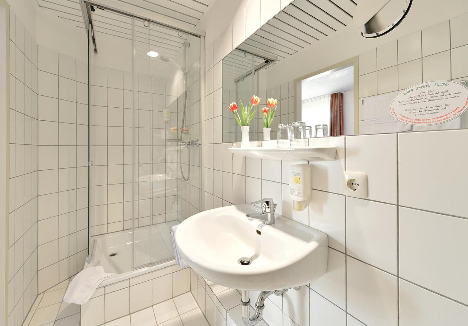 Double Room - Photo 2
