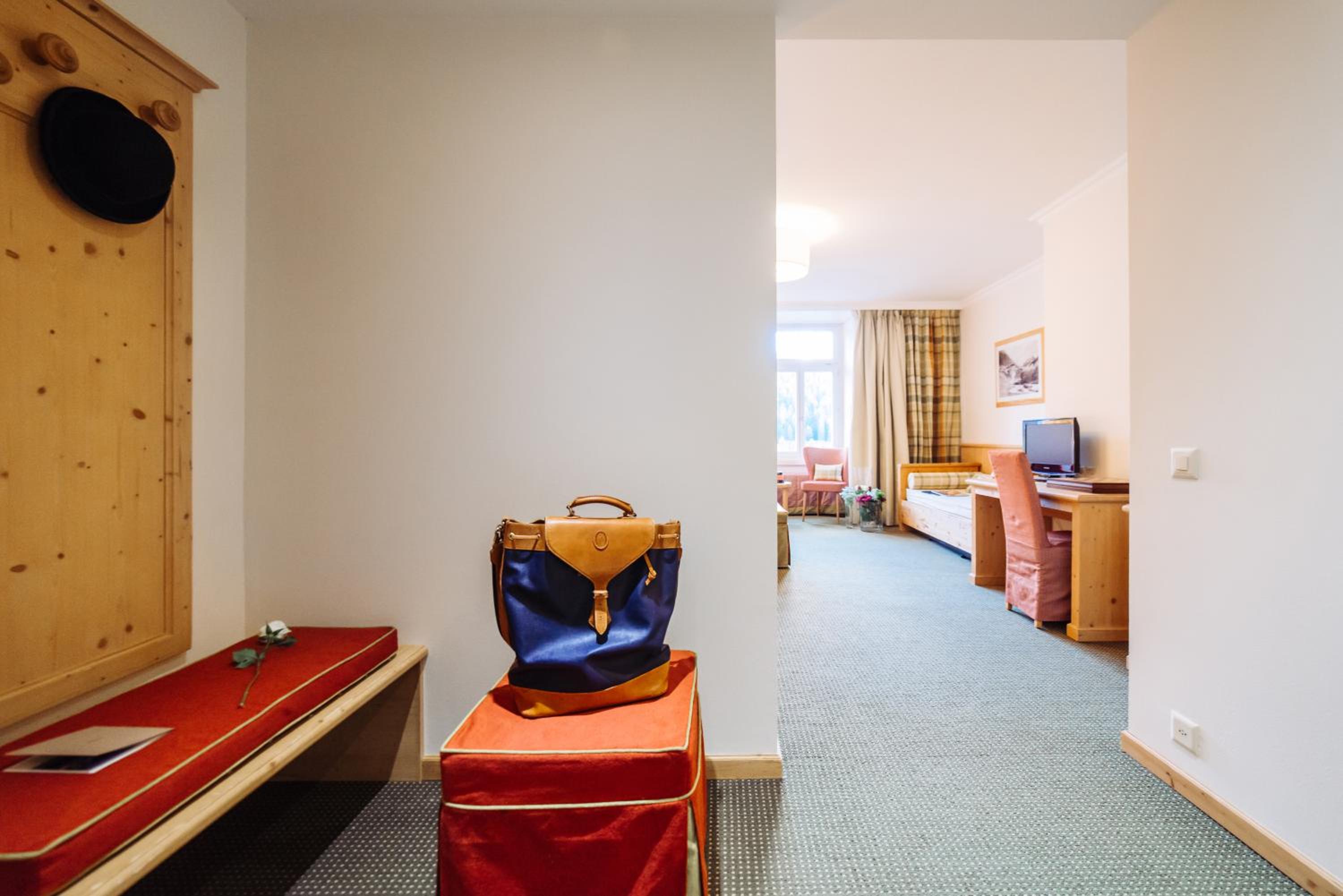 Quadruple Room with Spa Access - Photo 11