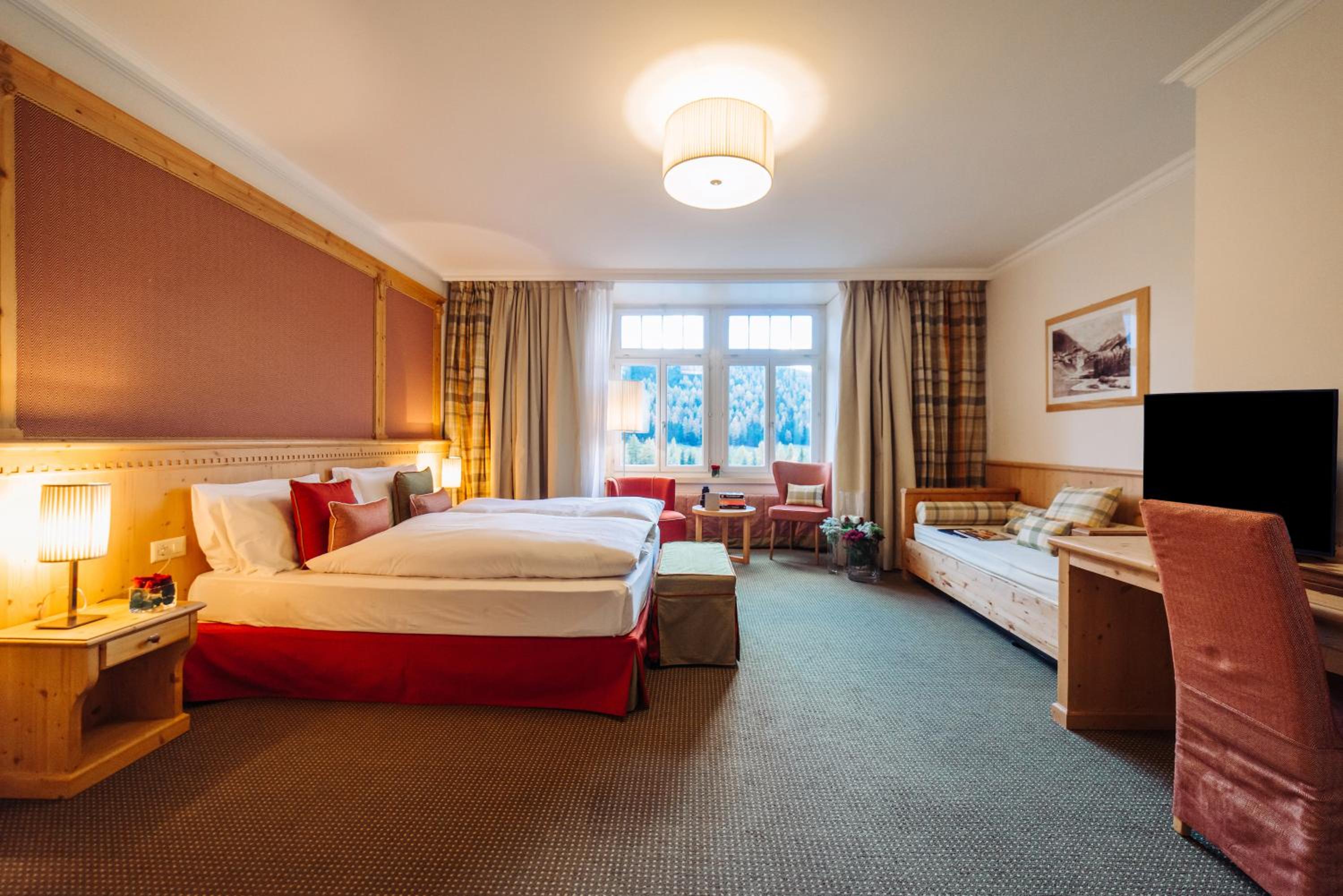Superior Triple Room with Spa Access - Photo 18