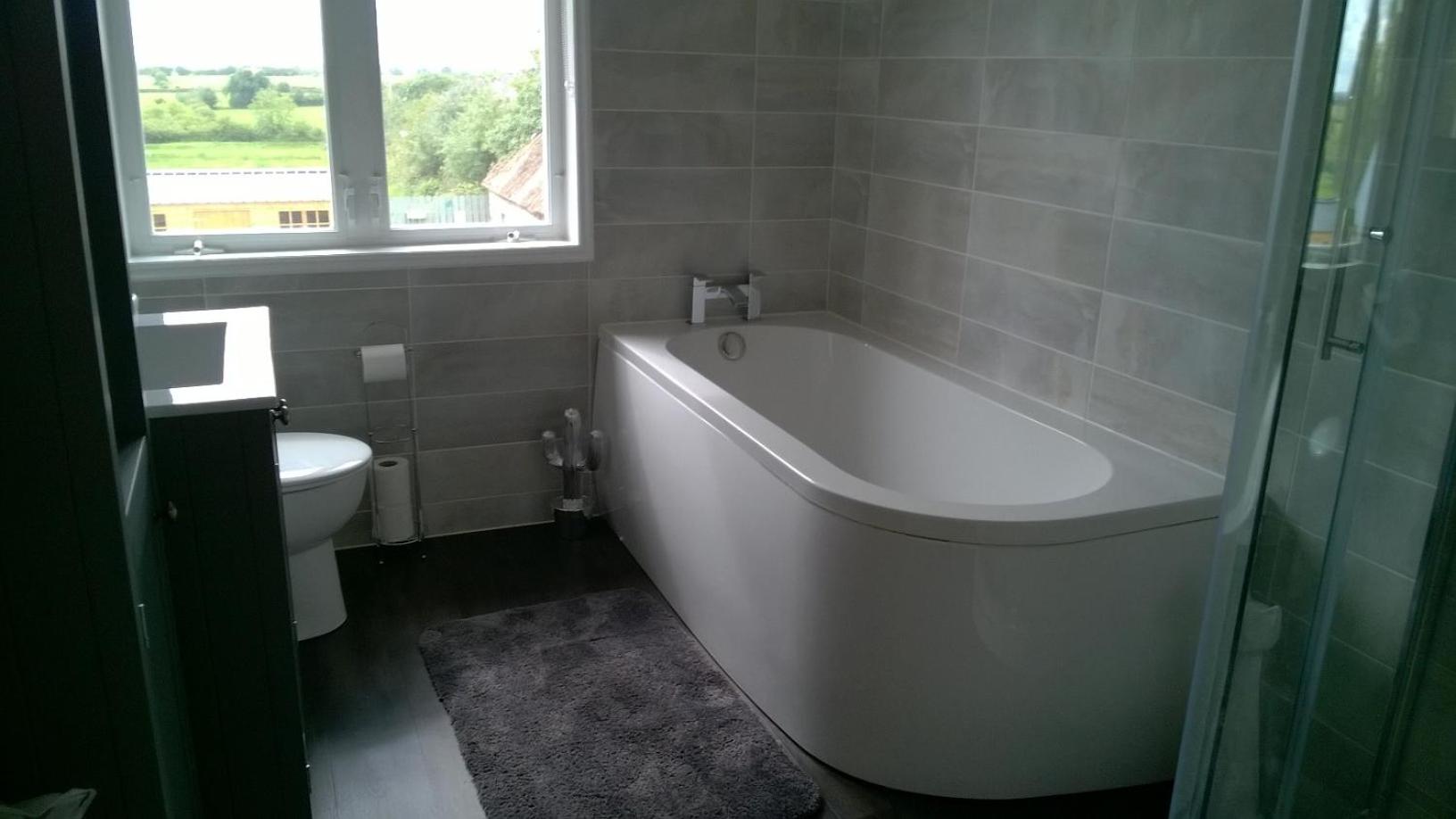 Double Room with Shared Bathroom photo 3