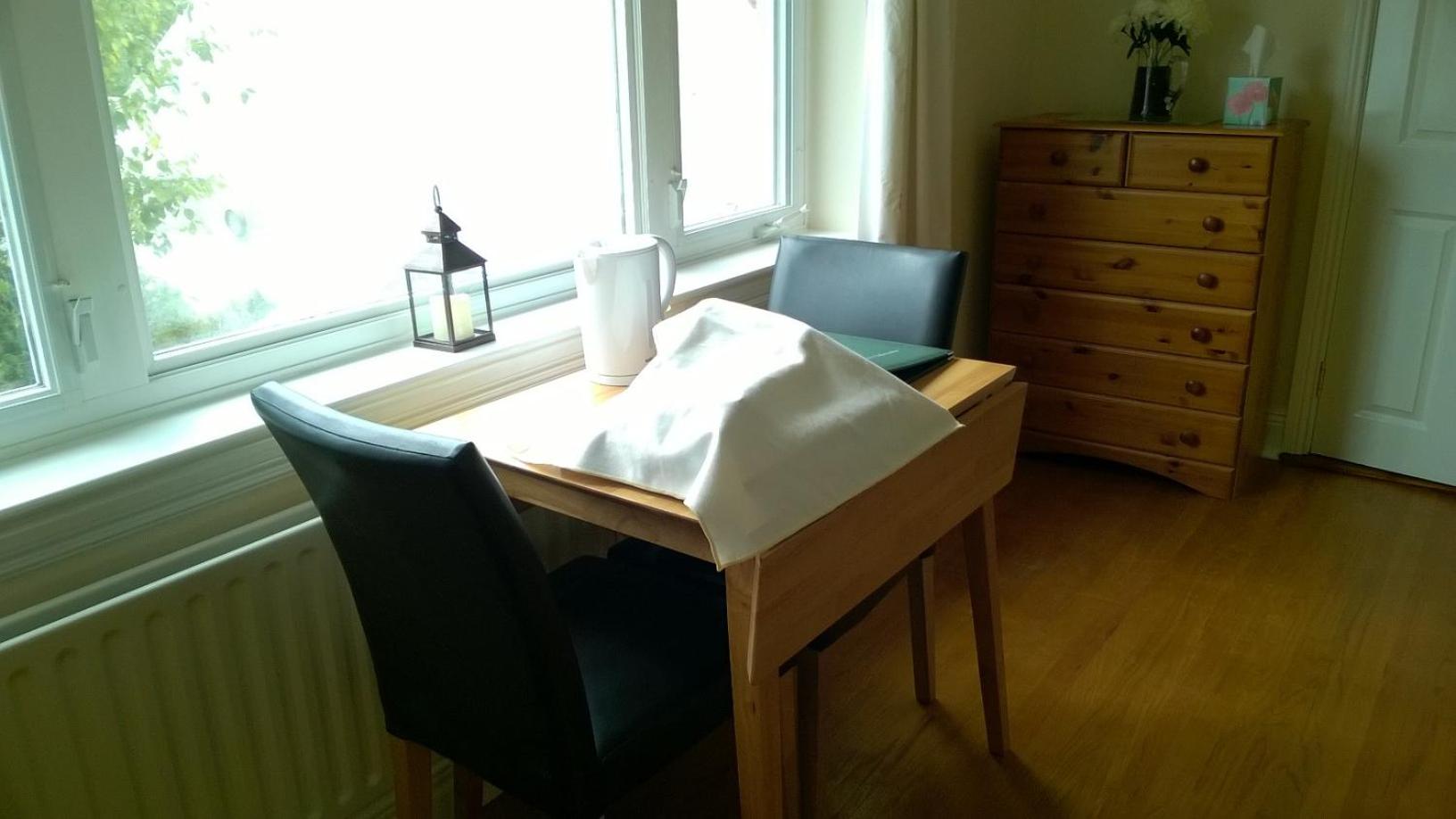 Deluxe Double Room with Shower - Photo 2